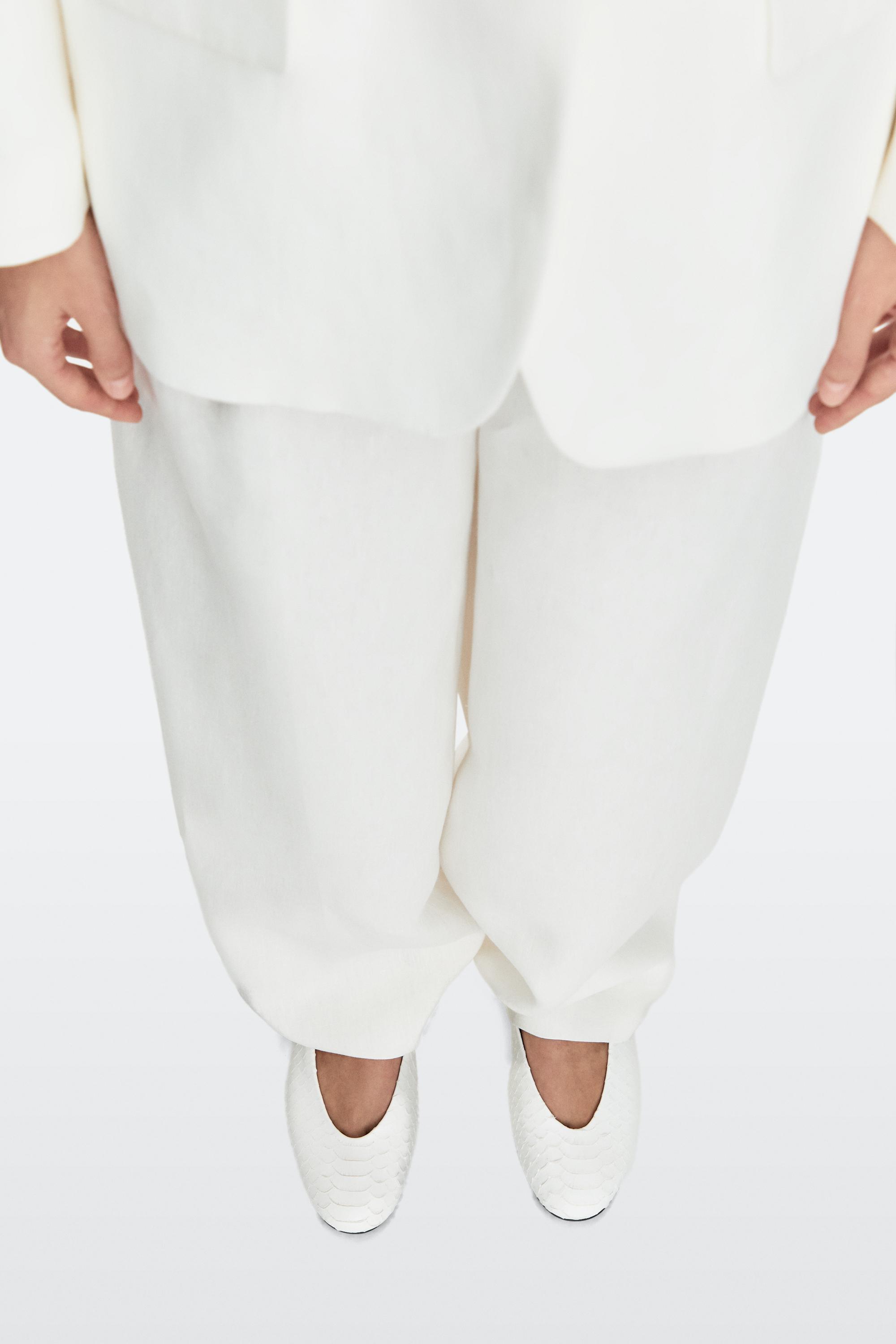 Baletanke s kožnim detaljem