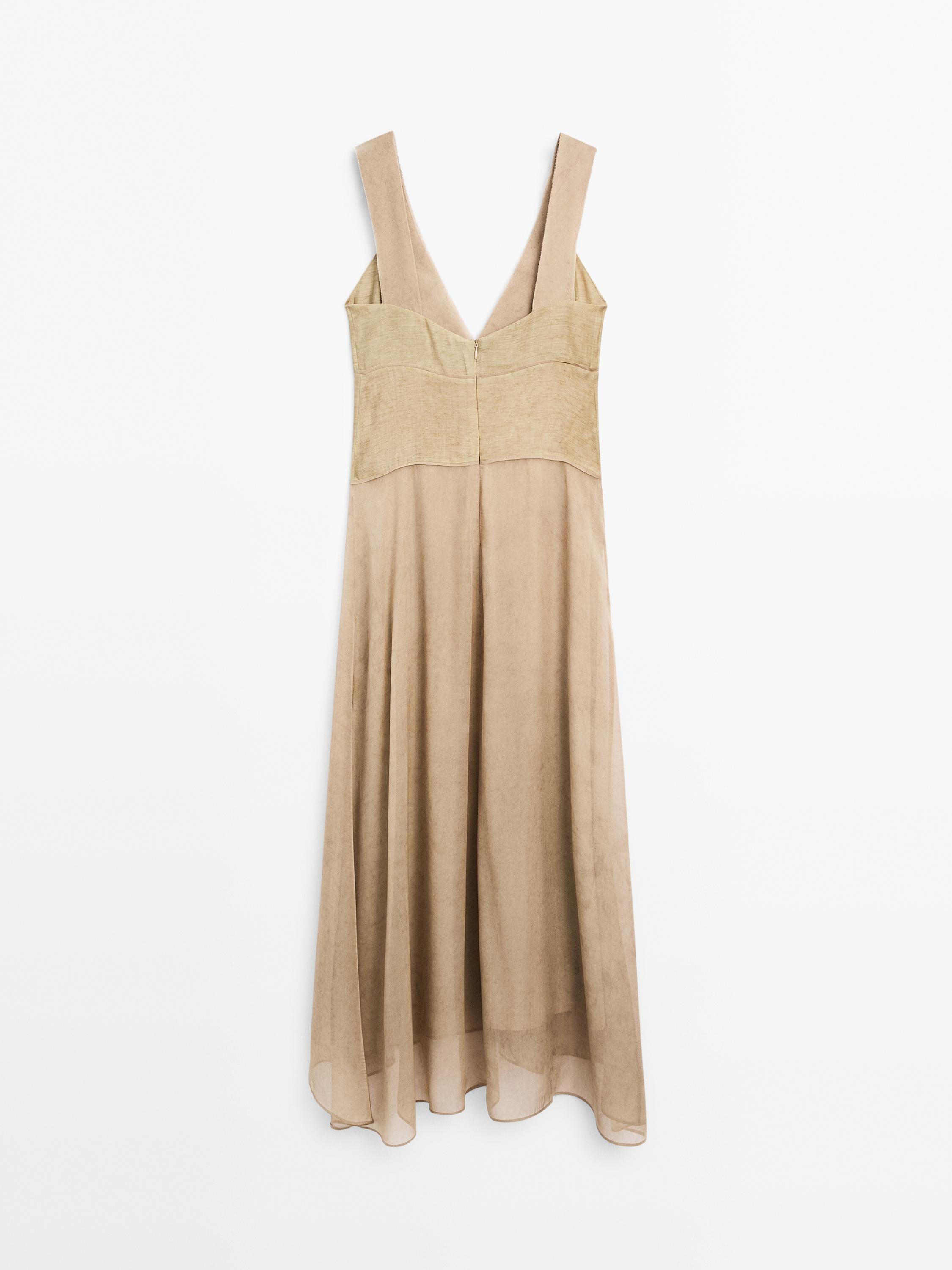 Flowing V-neck midi dress