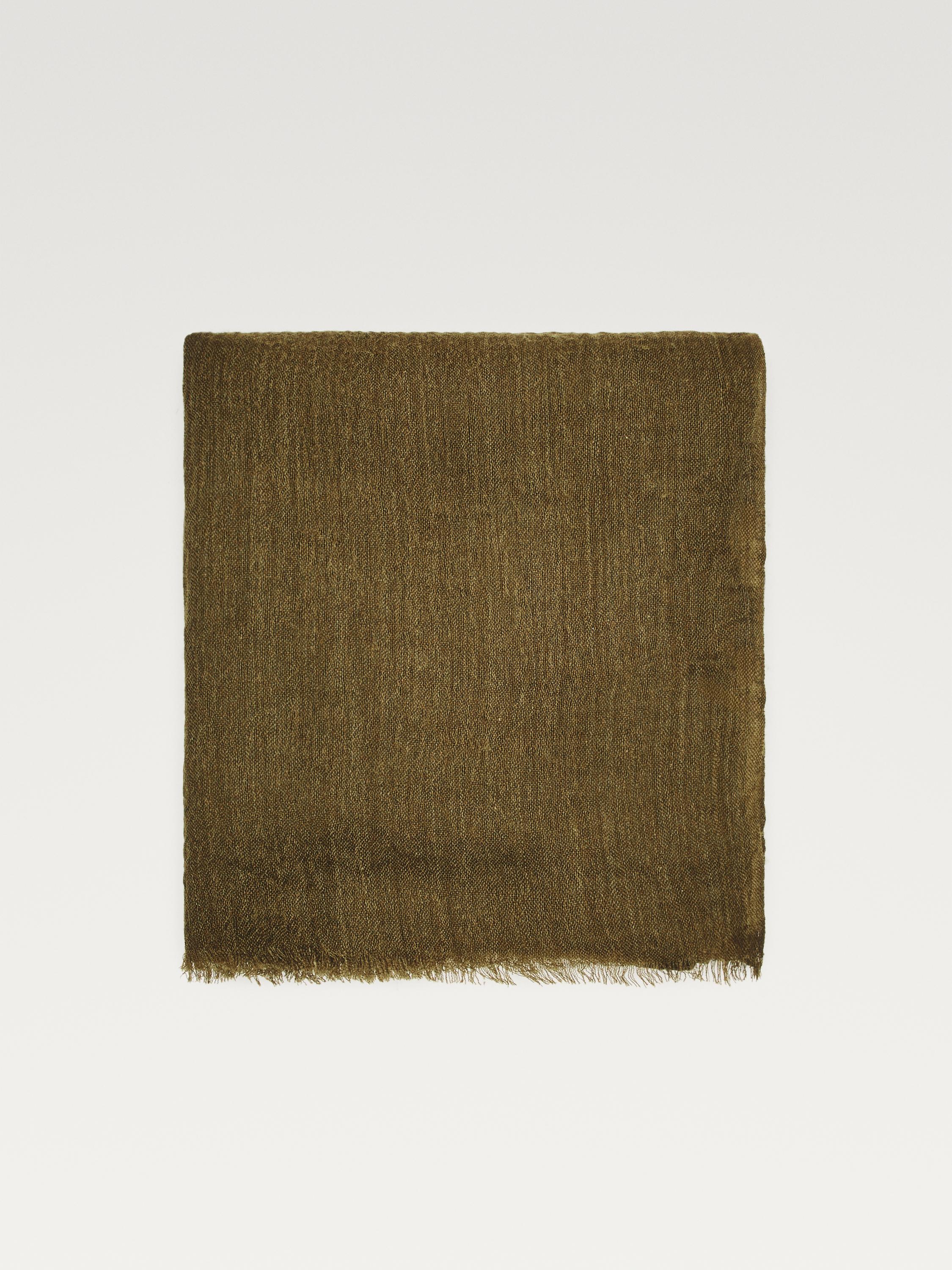 وشاح خفيف من الصوف المخلوط