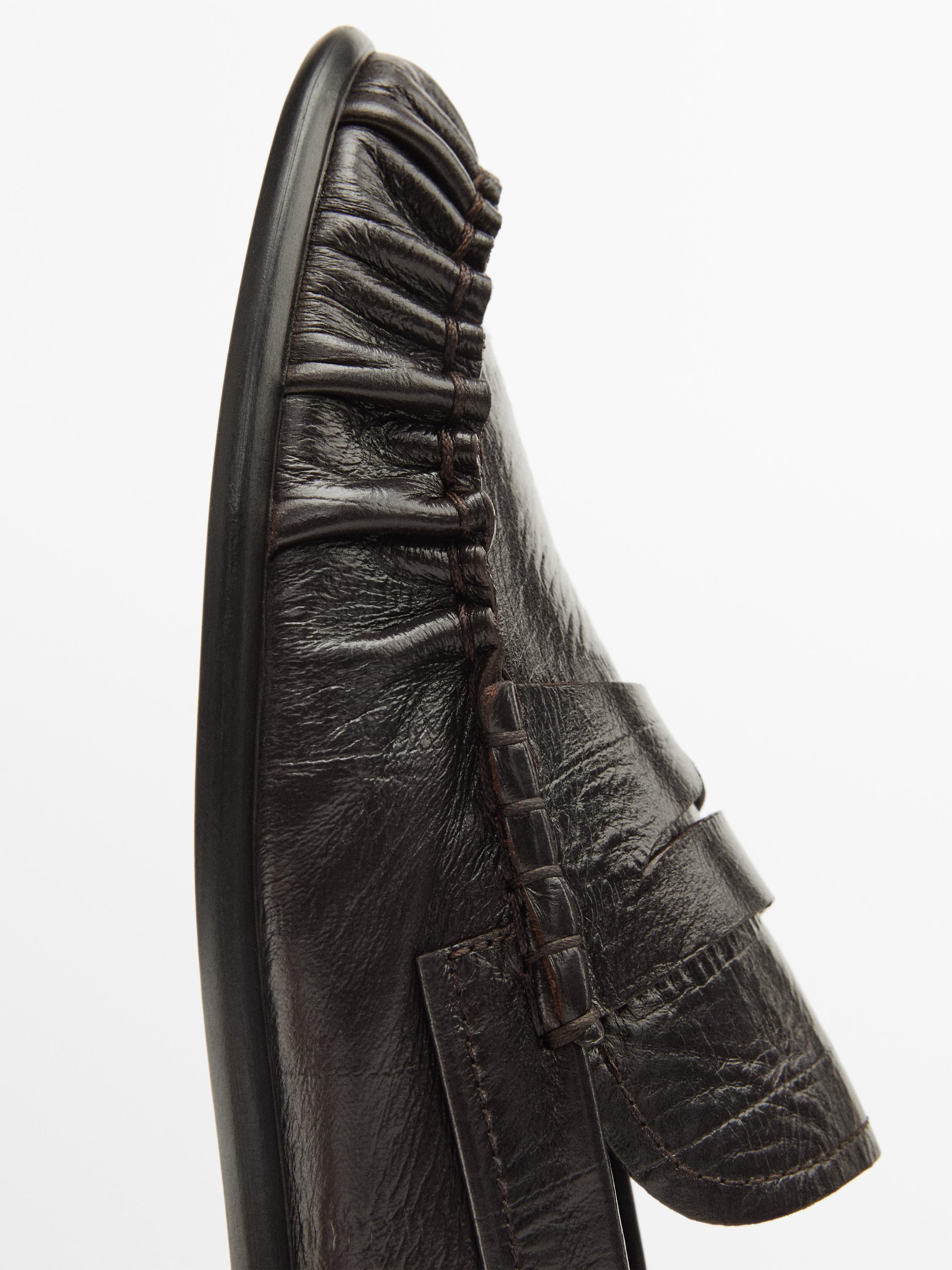Embossed leather loafers — BROWN