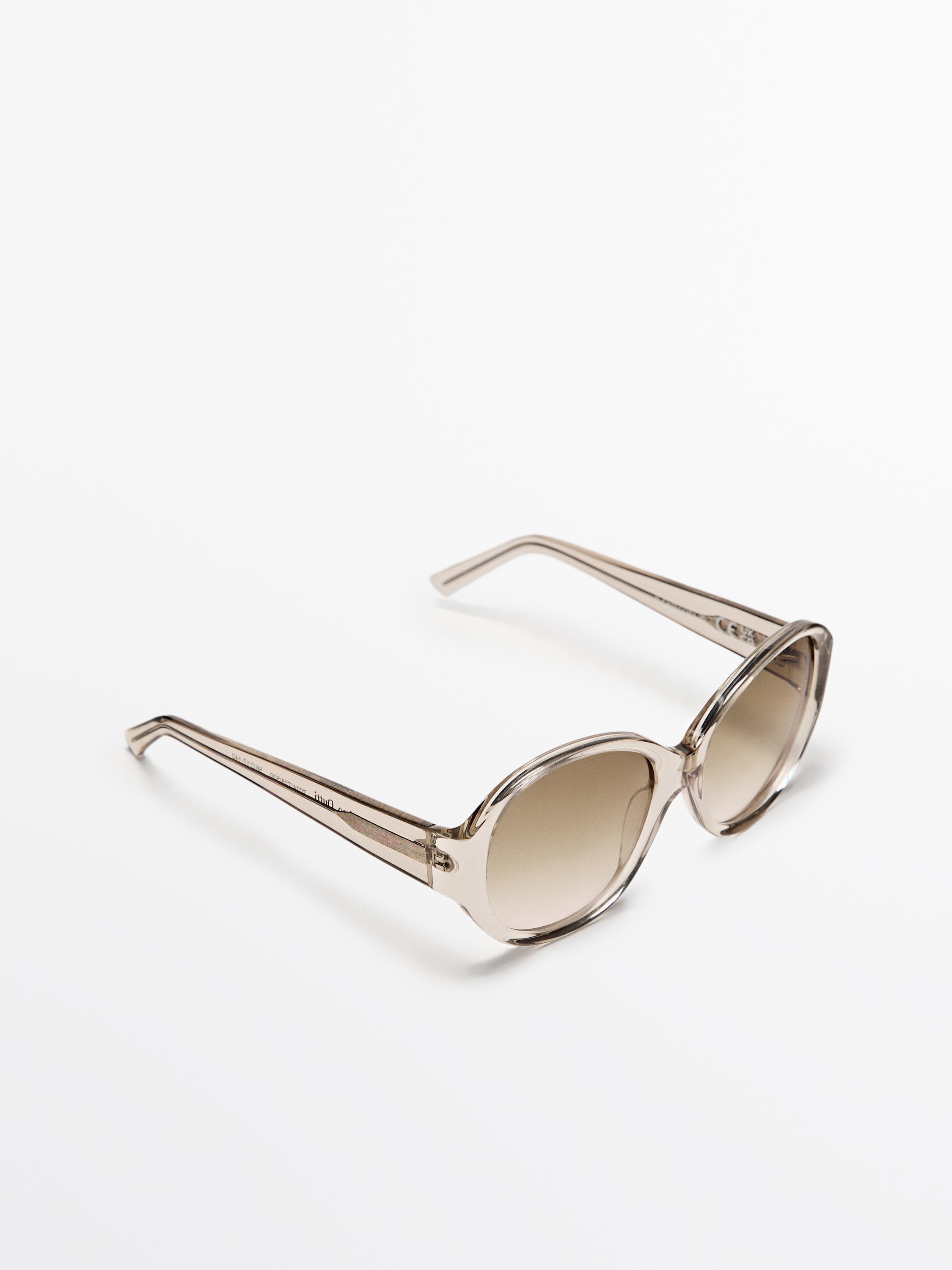 Round sunglasses
