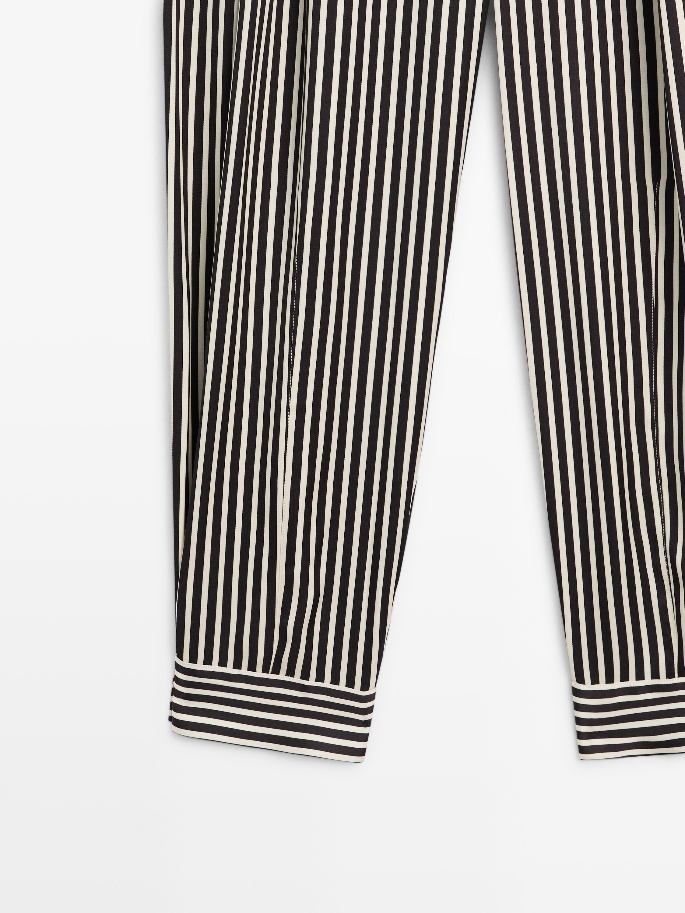 Striped draped pants with darts — BLACK AND WHITE