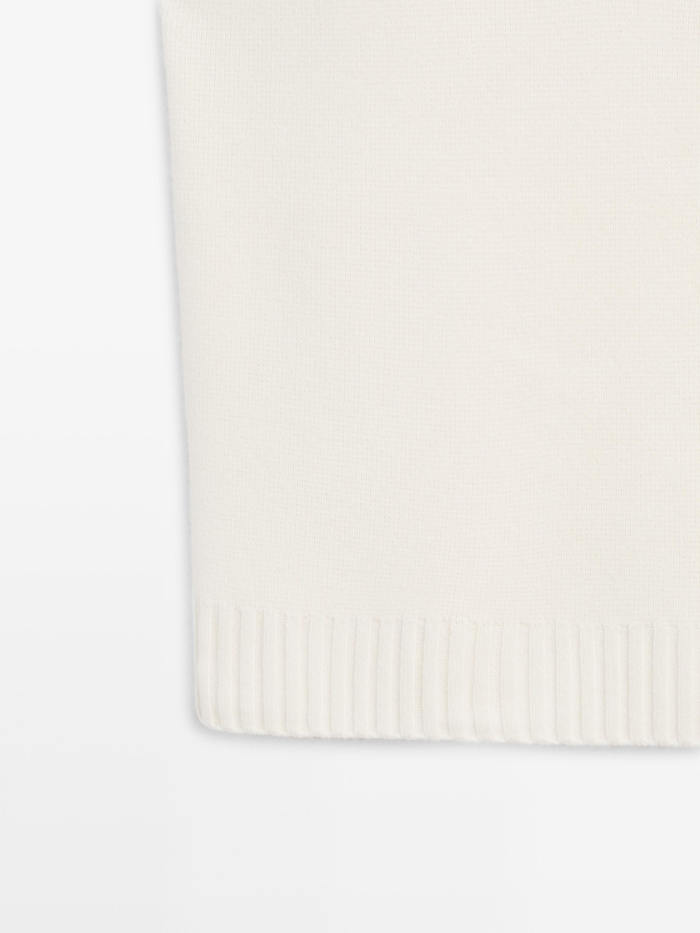 Long wool knit vest — Off white