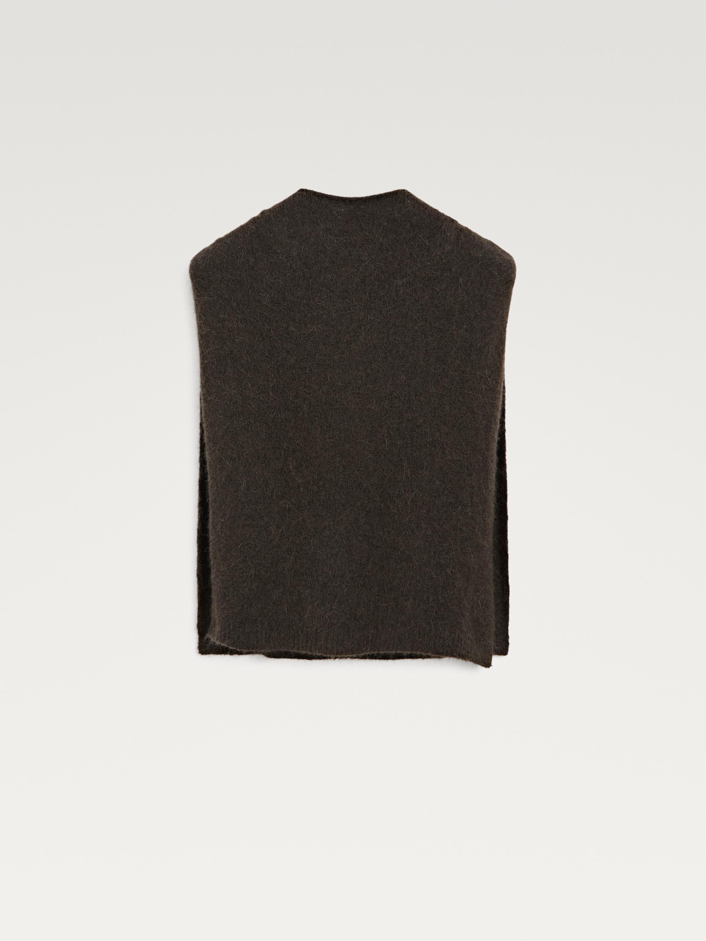 Hooded alpaca blend bib