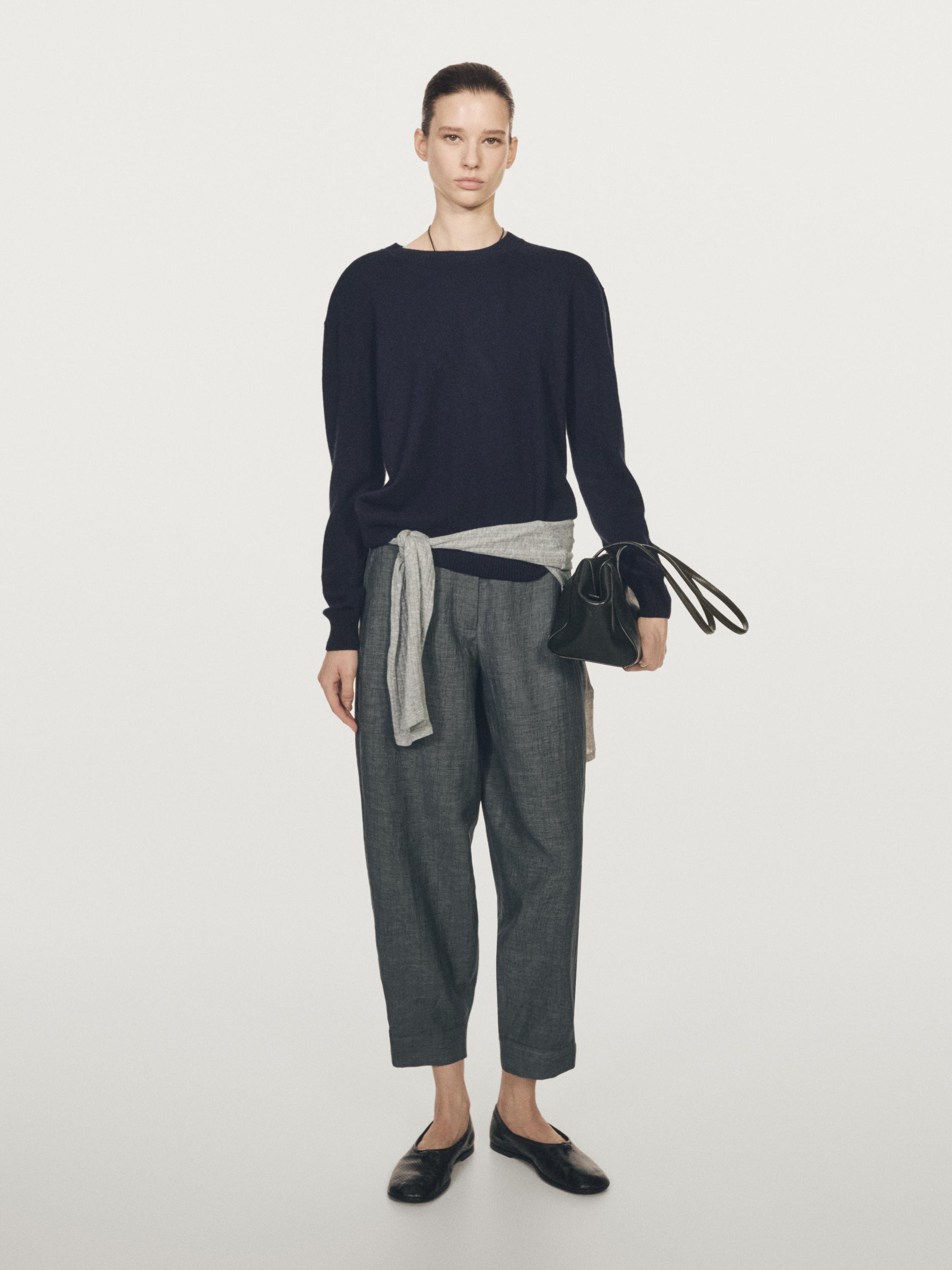100% cashmere crew neck sweater