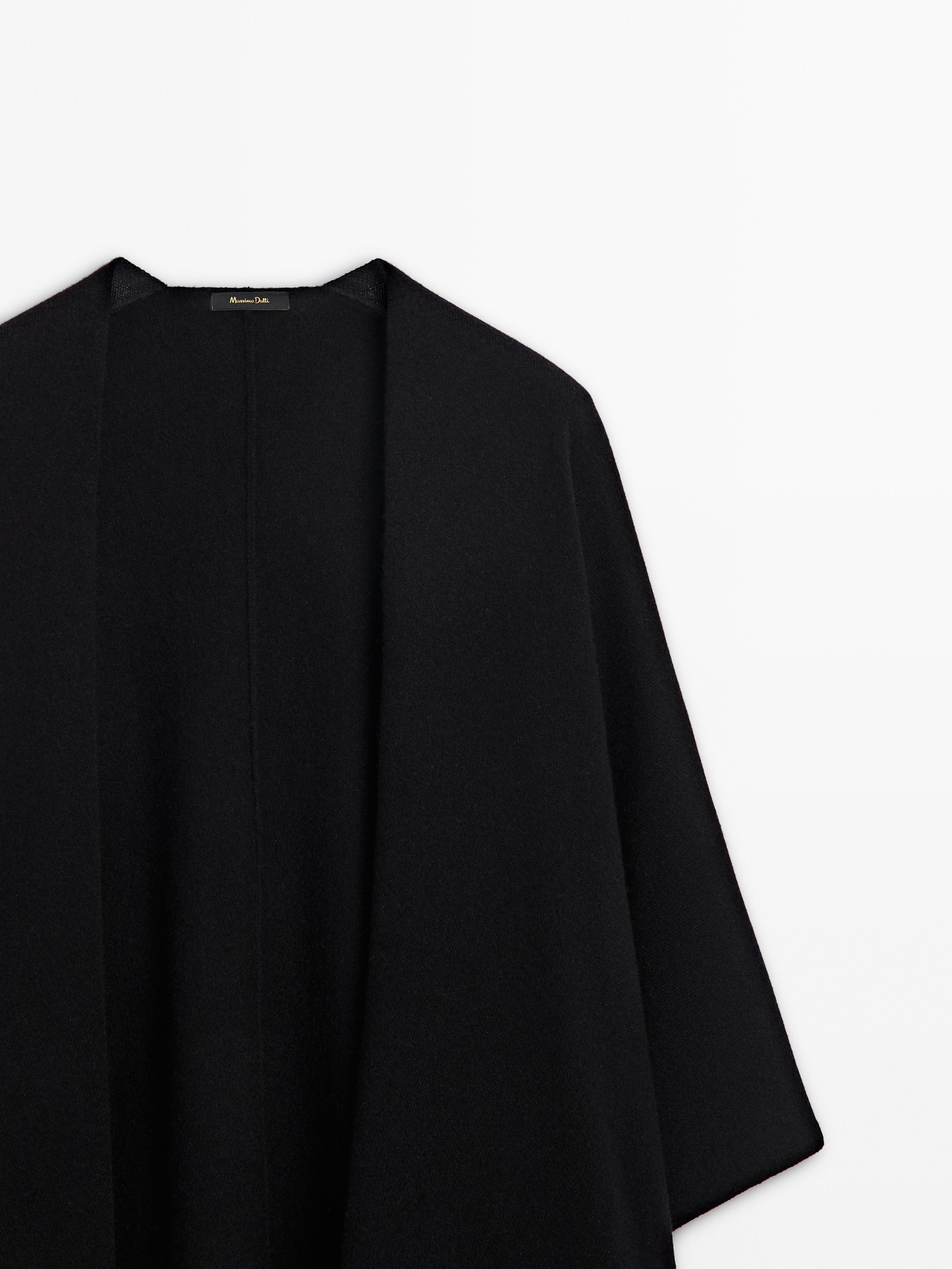 Capa cashmere bajo asimétrico