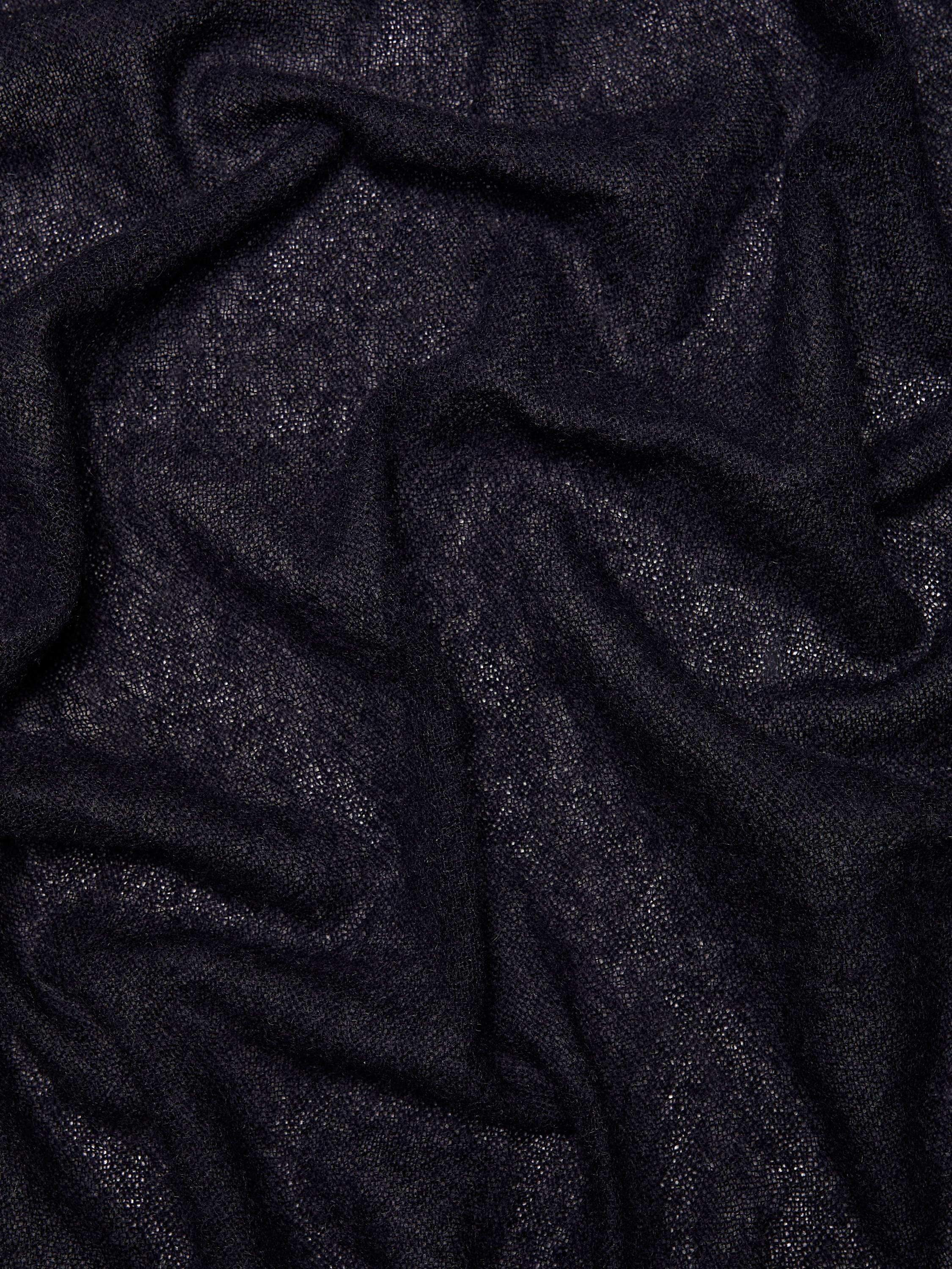 100% cashmere scarf