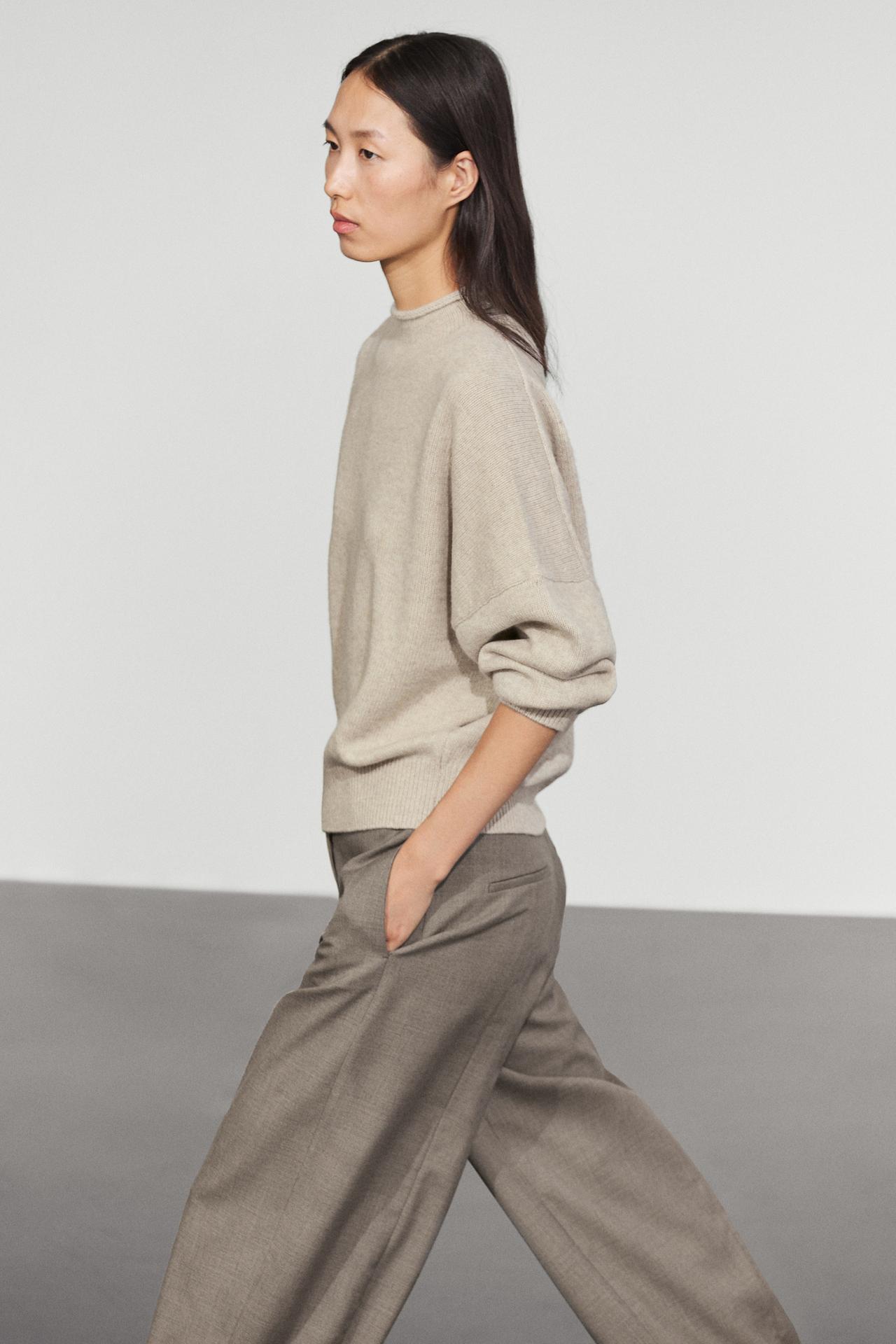 100% wool oversize knit sweater — STONE