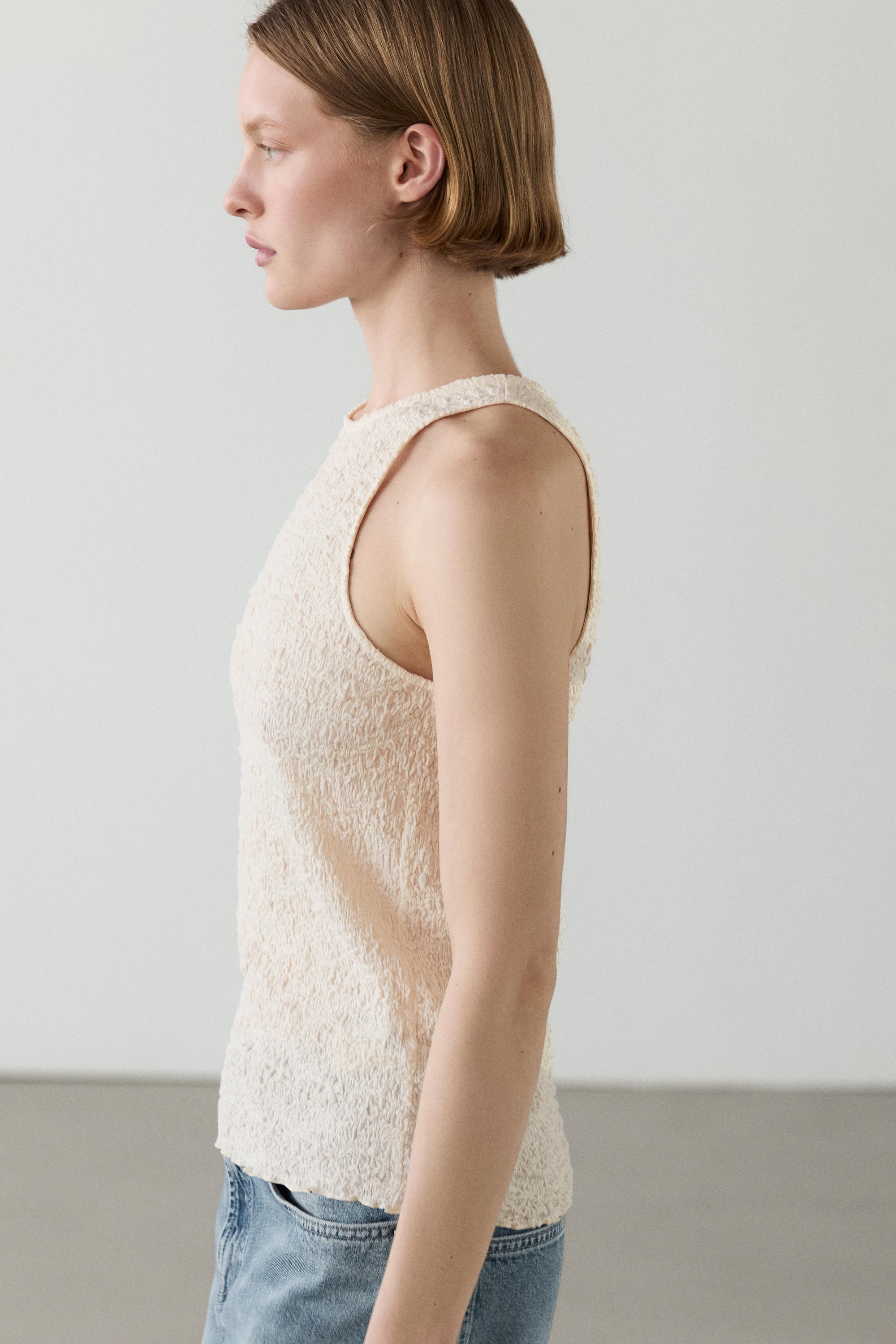 Textured halter top — CREAM
