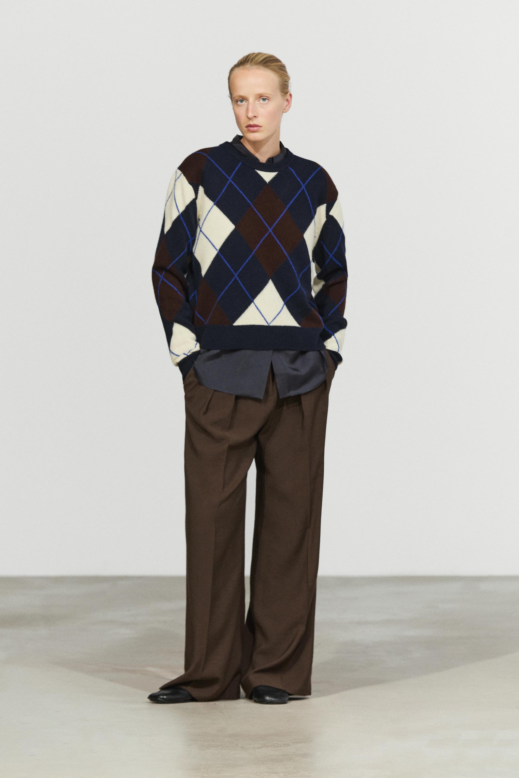 100% wool knit Argyle sweater — NAVY BLUE