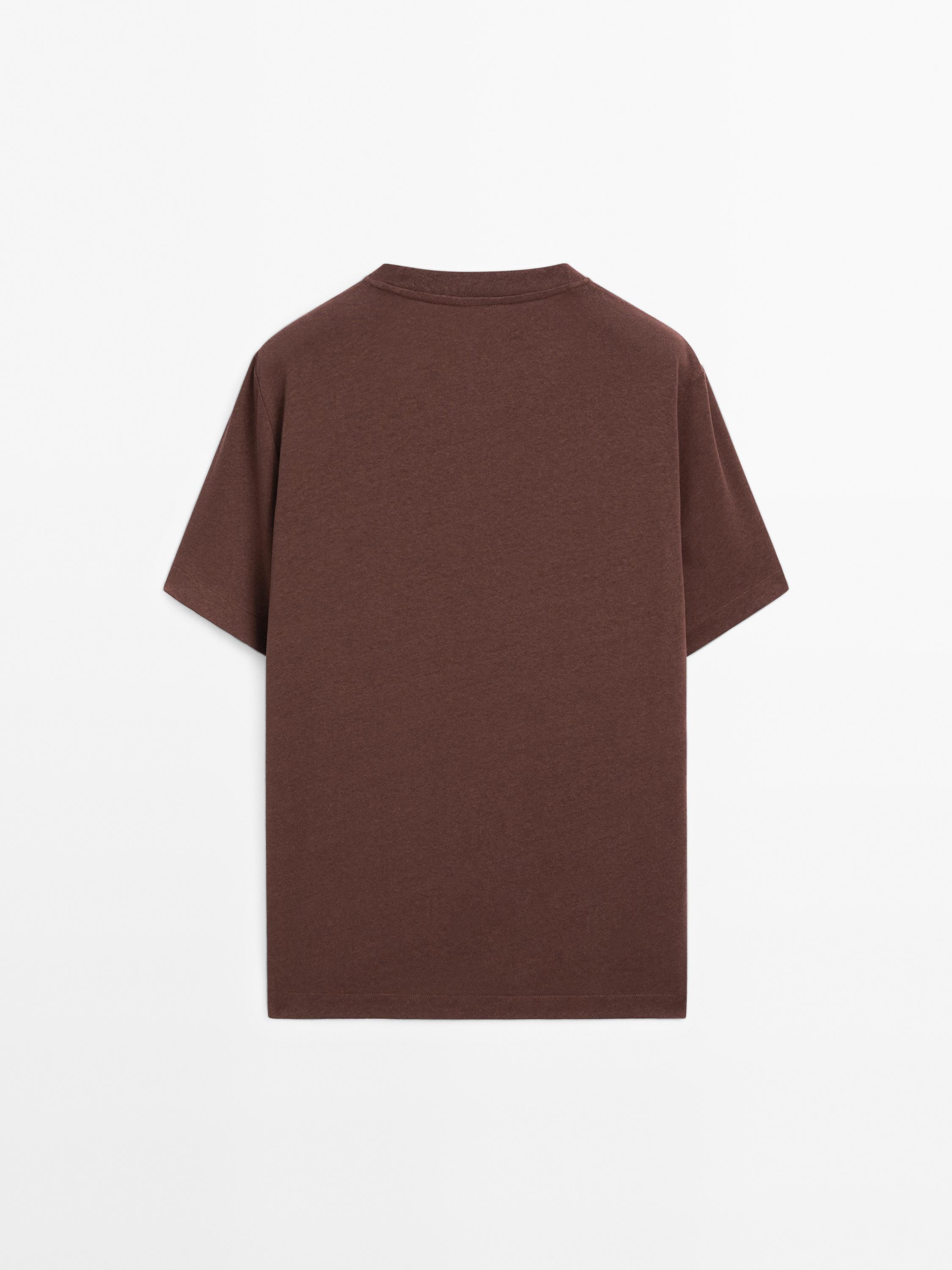 Short-sleeved T-shirt with linen