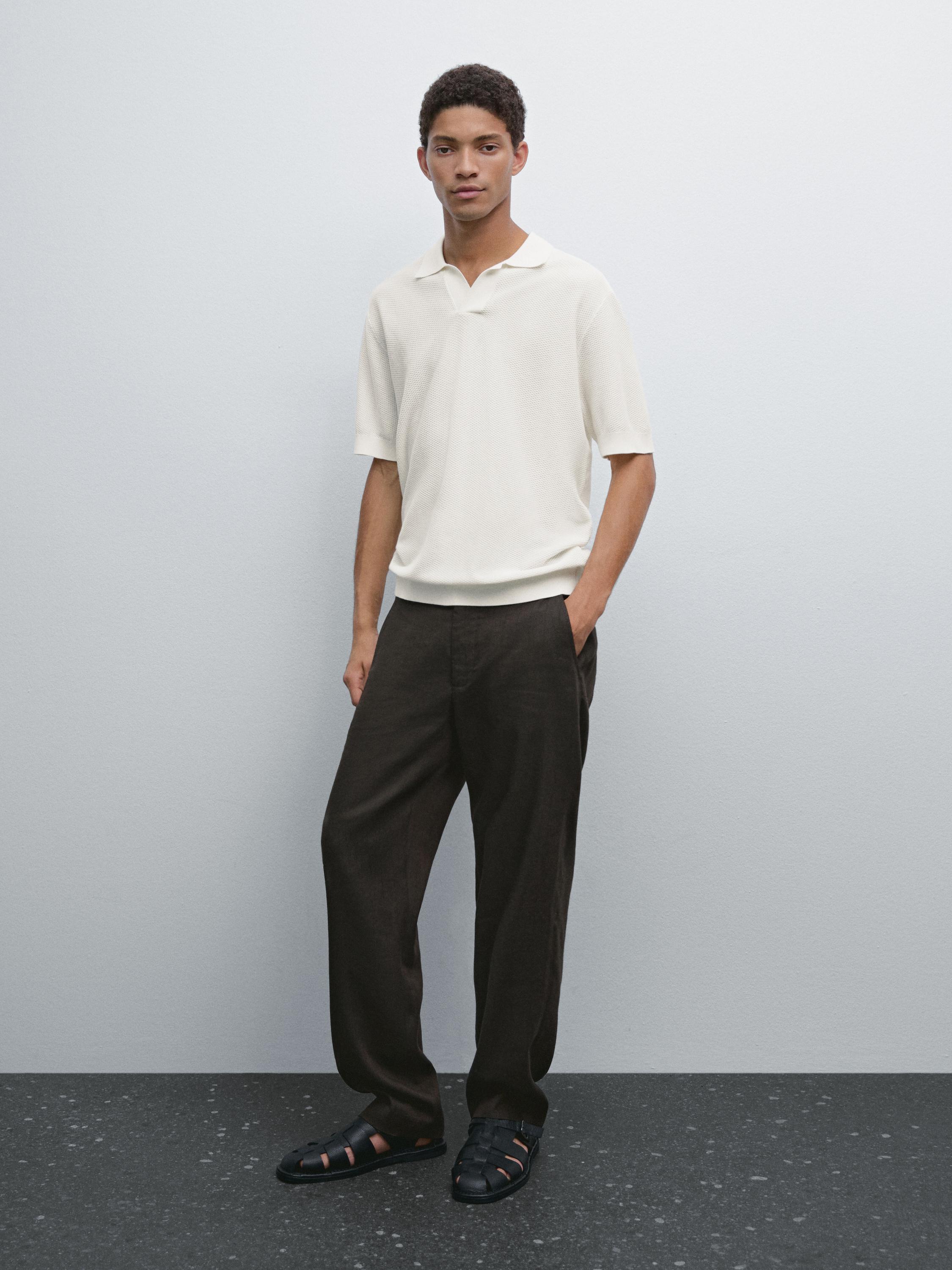 Textured knit short sleeve polo shirt