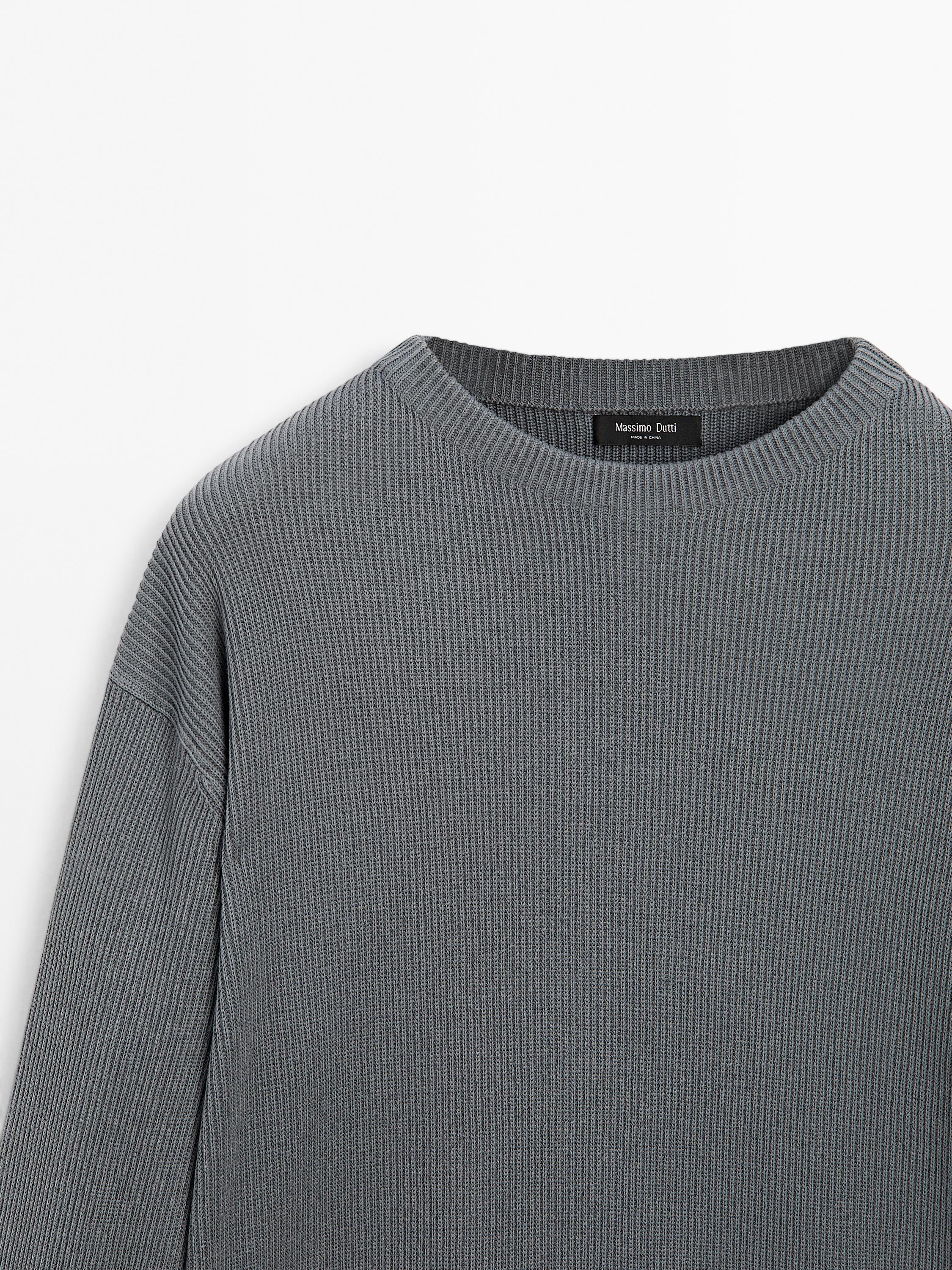 Mock turtleneck knit sweater