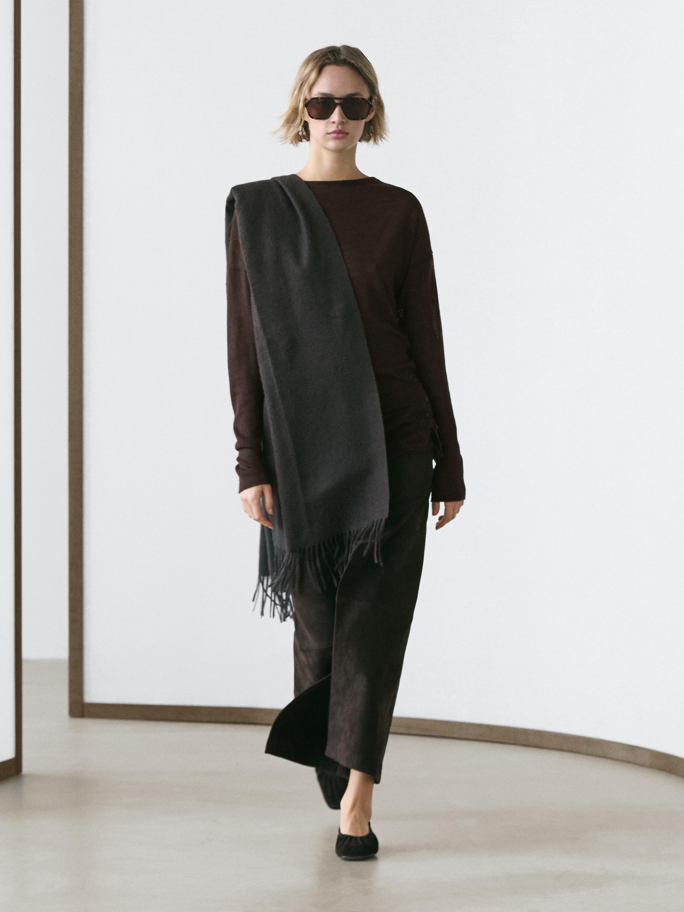 Top drapat din amestec de lână cu mânecă liliac