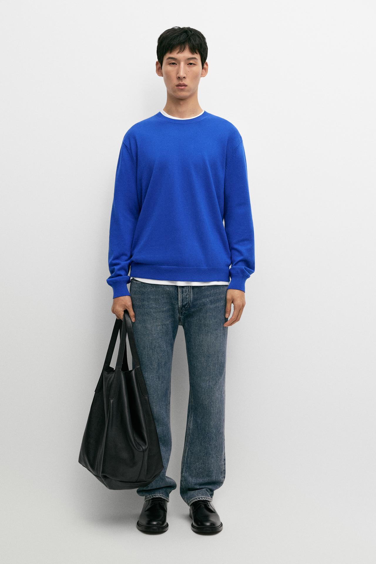 Cotton blend knit sweater — Blue