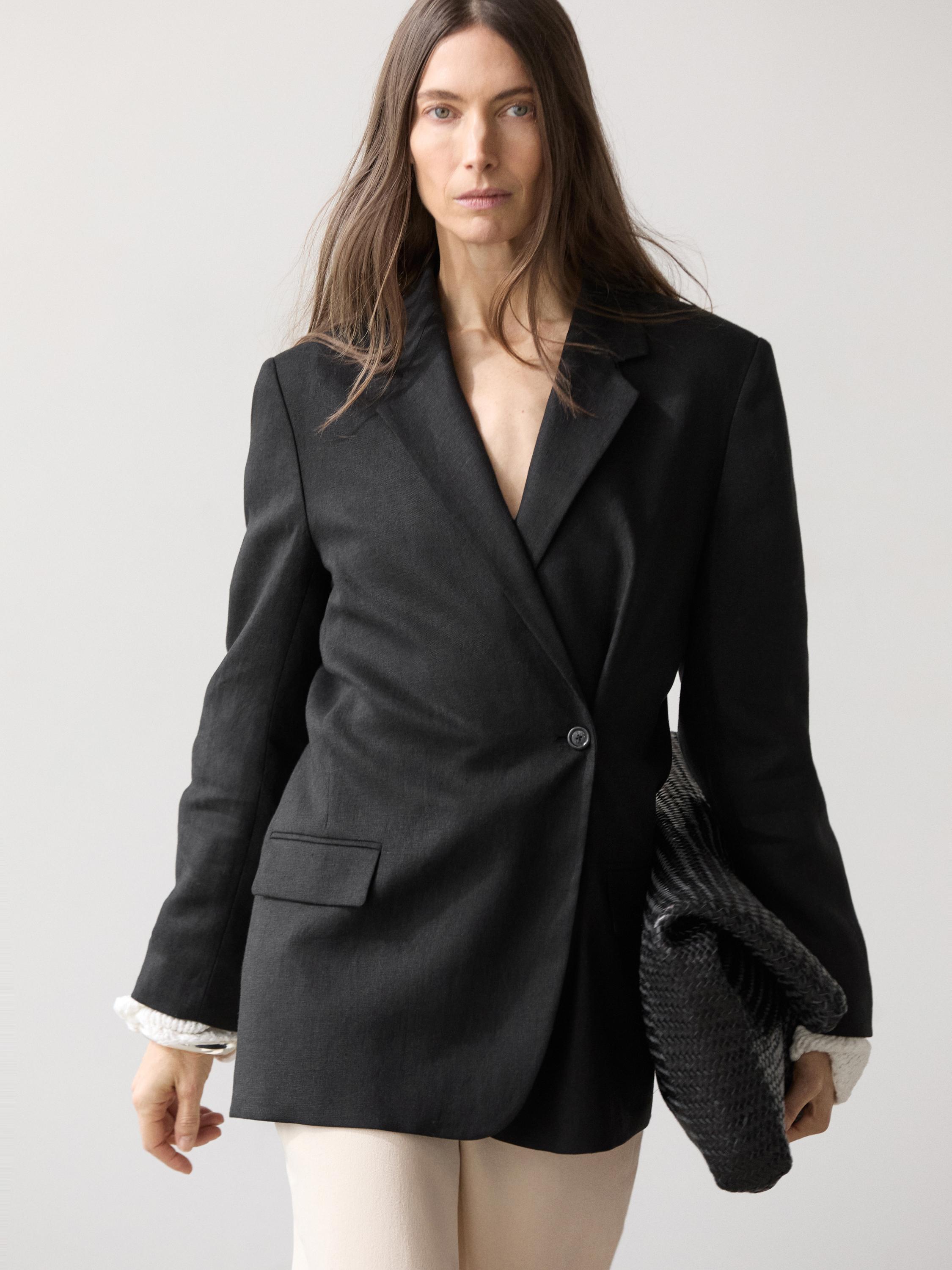 100% linen double-breasted blazer — BLACK