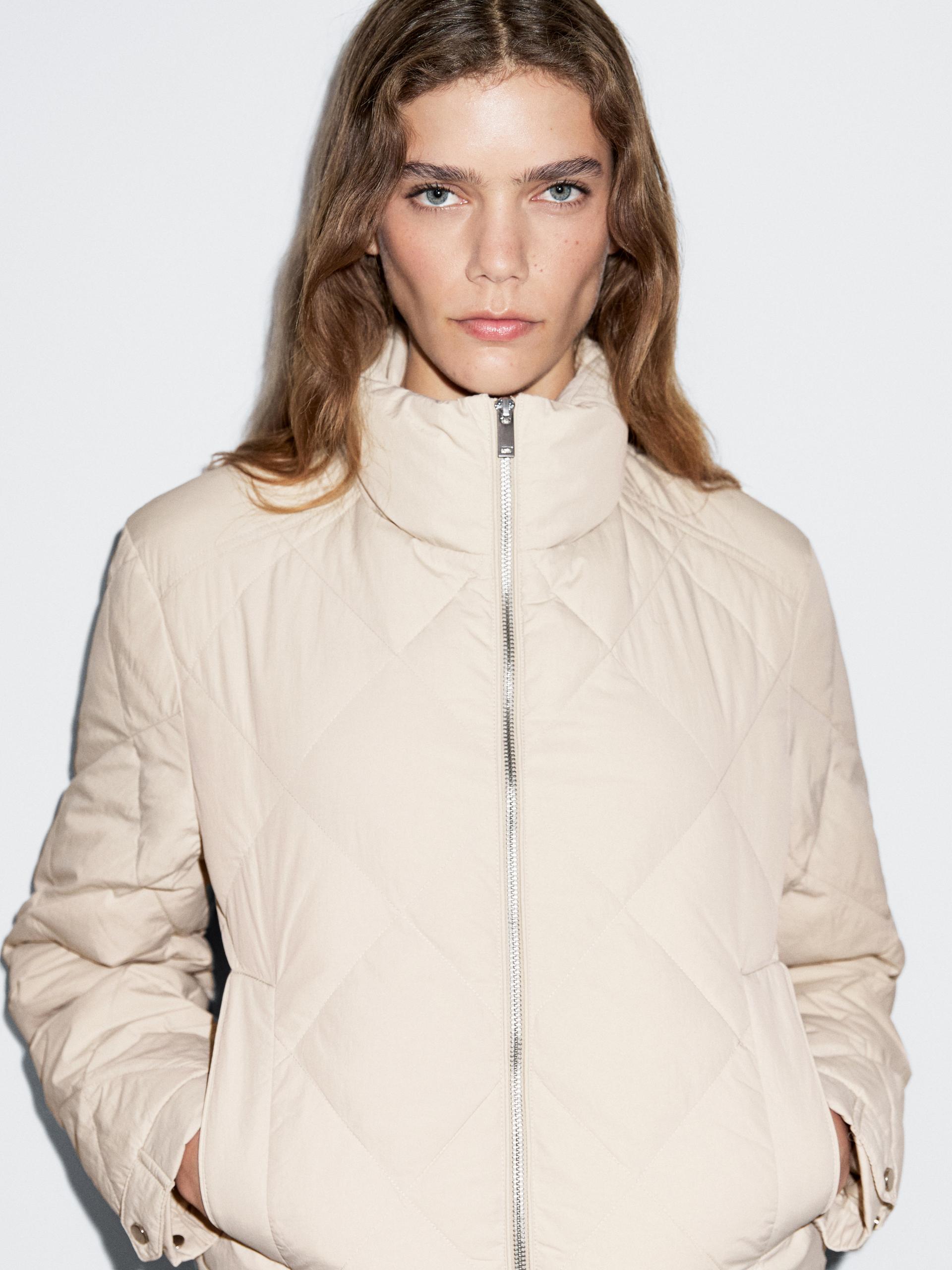 Krótka Wodoodporna Kurtka Pikowana - Surowy - Xl - Massimo Dutti - Kobieta