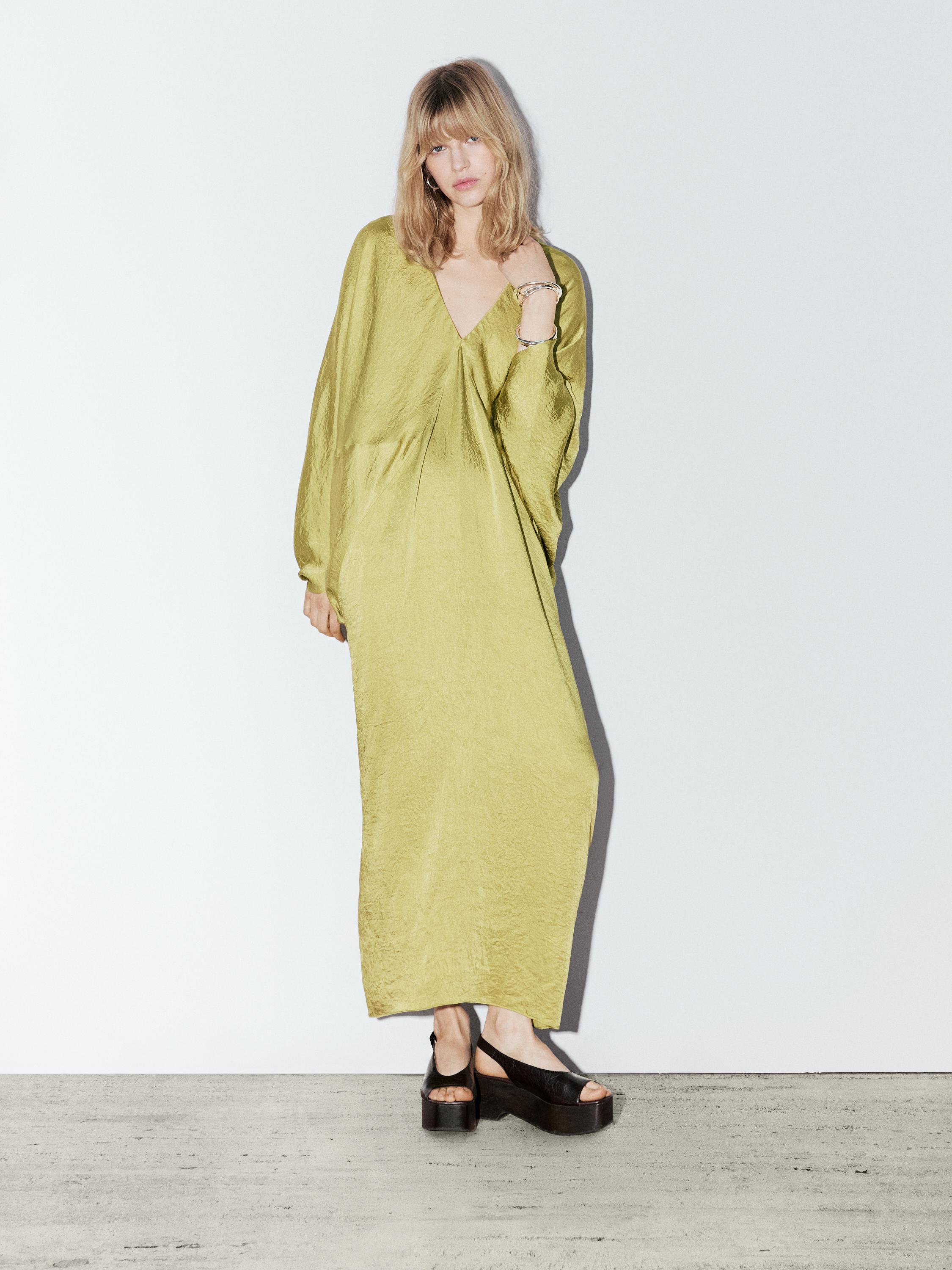 Flowing satin kimono dress - STUDIO