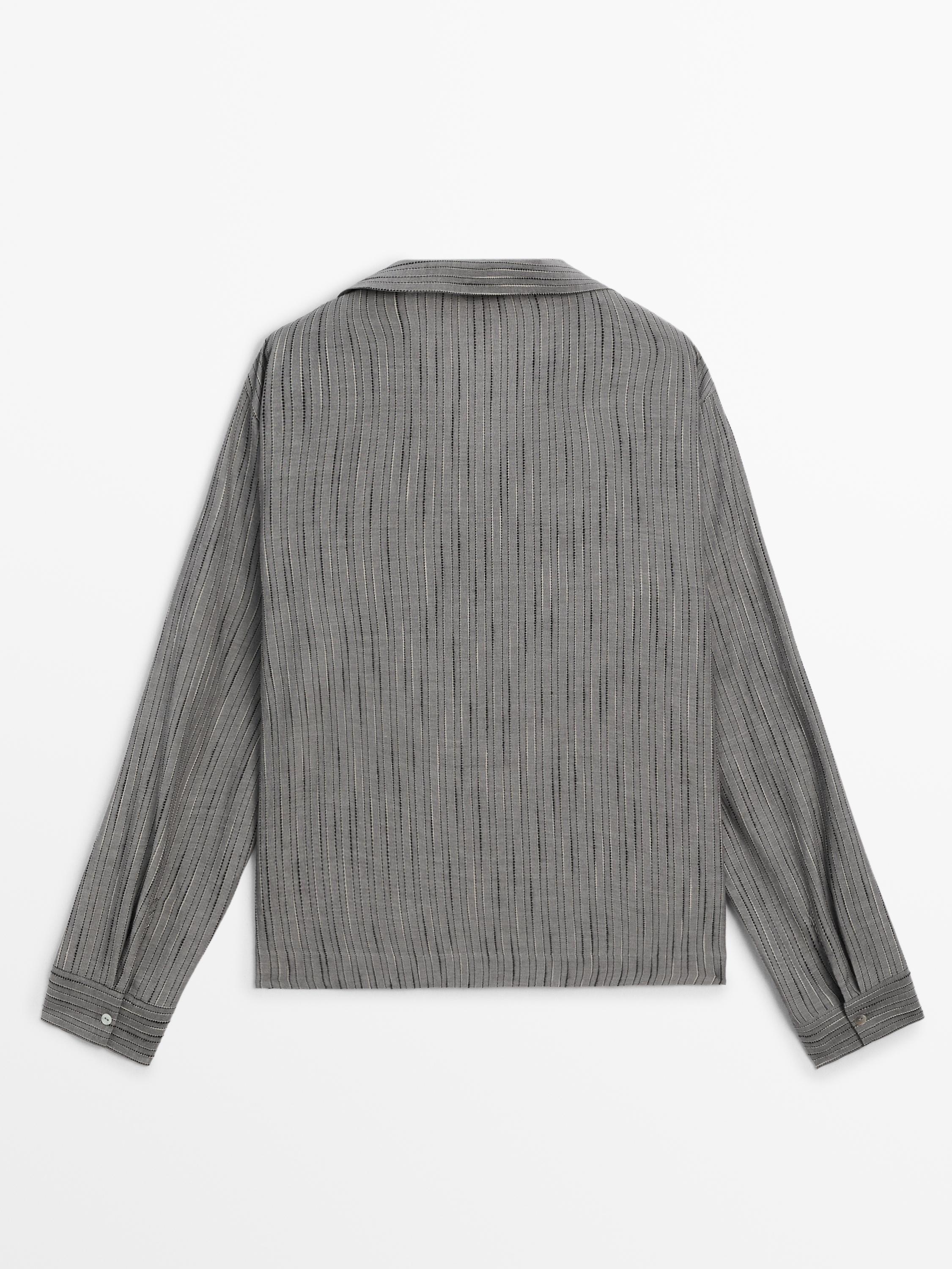 Cotton blend shirt with print detail