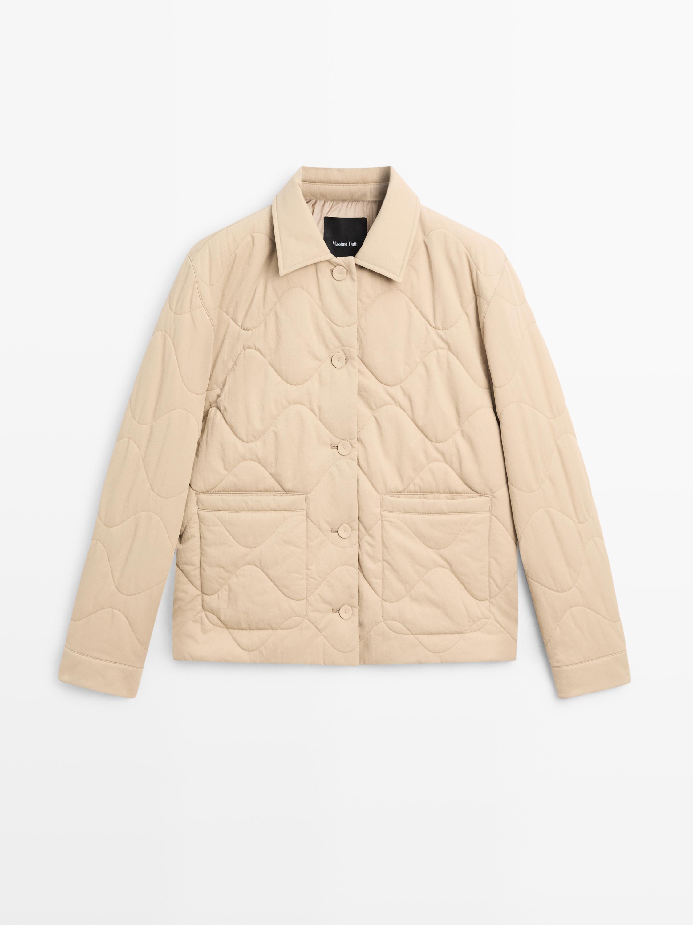 Chaqueta detalle costuras