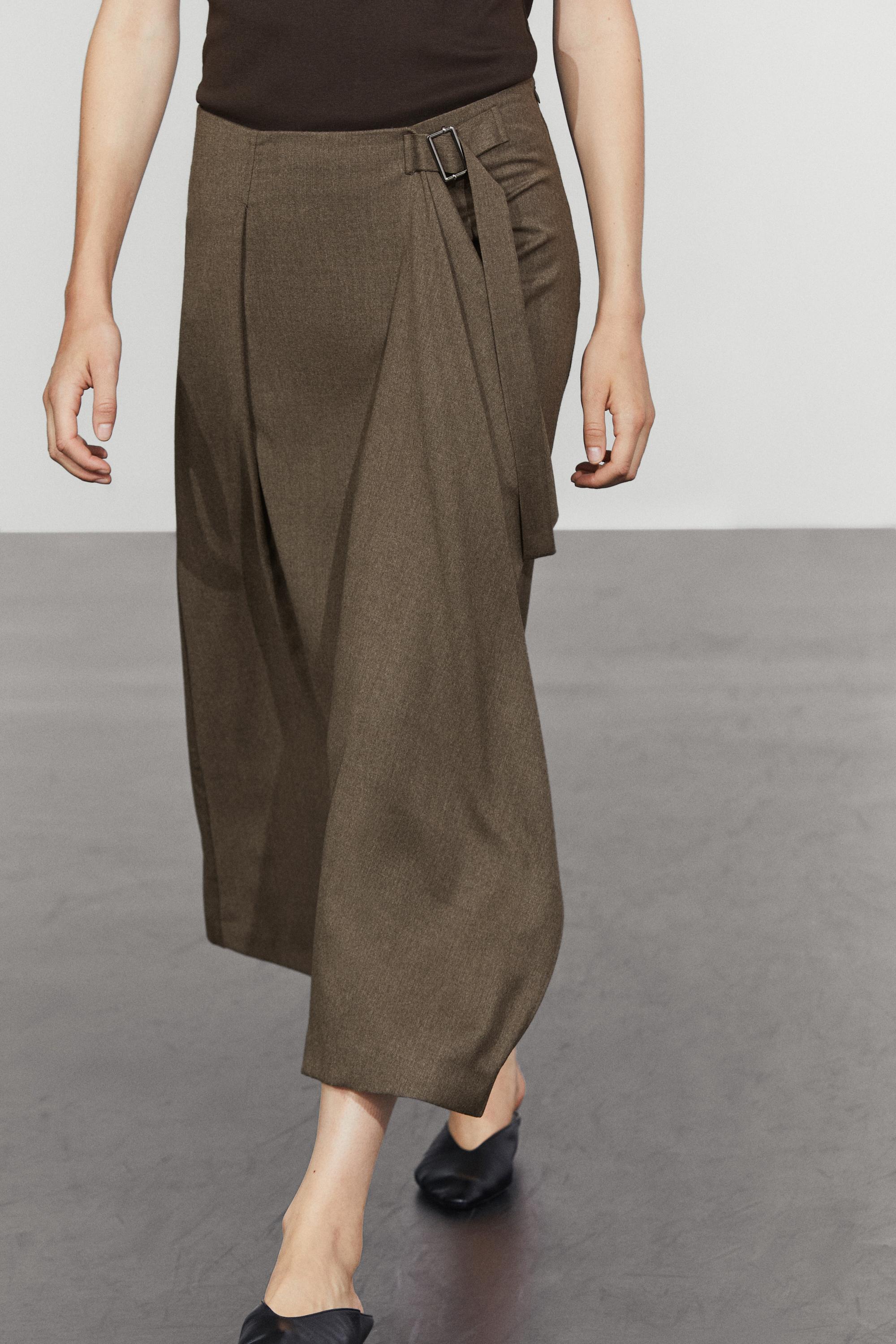 Buckle detail midi skirt — MOLE BROWN