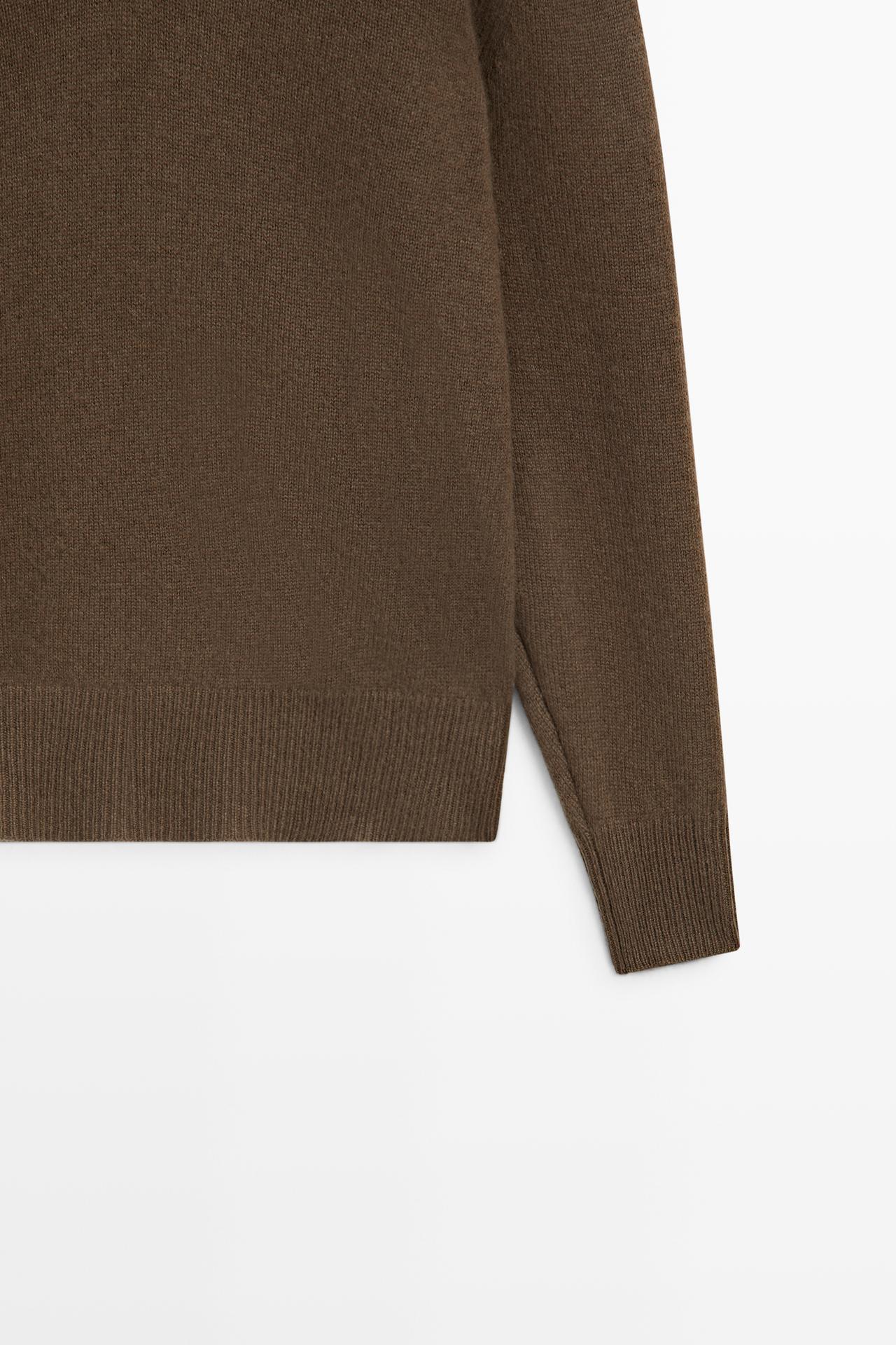 100% cashmere knit sweater with button detail — BROWN MARL
