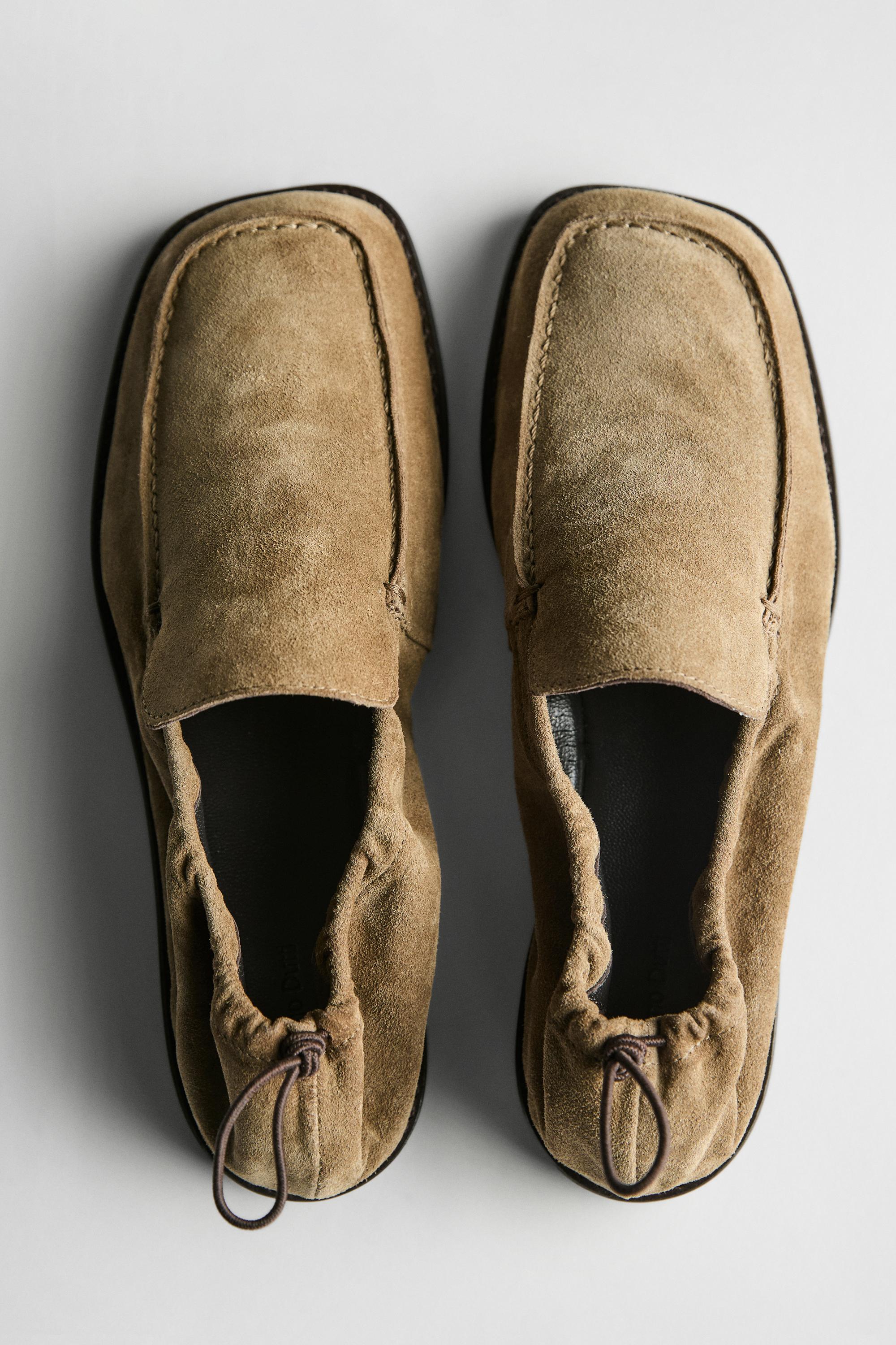 Soft leather loafers with gathered detail — SAND BROWN