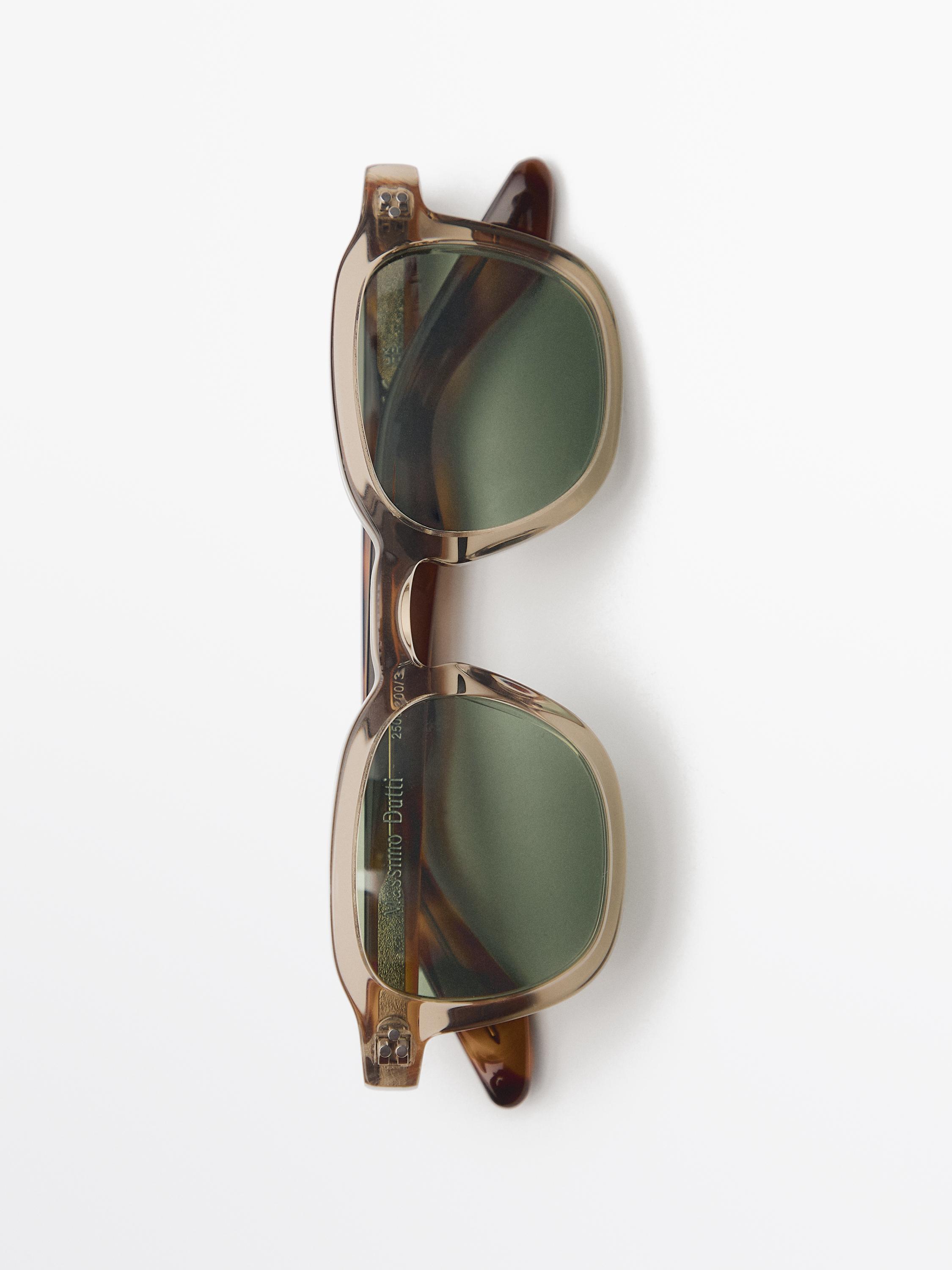 Round sunglasses — Yellow