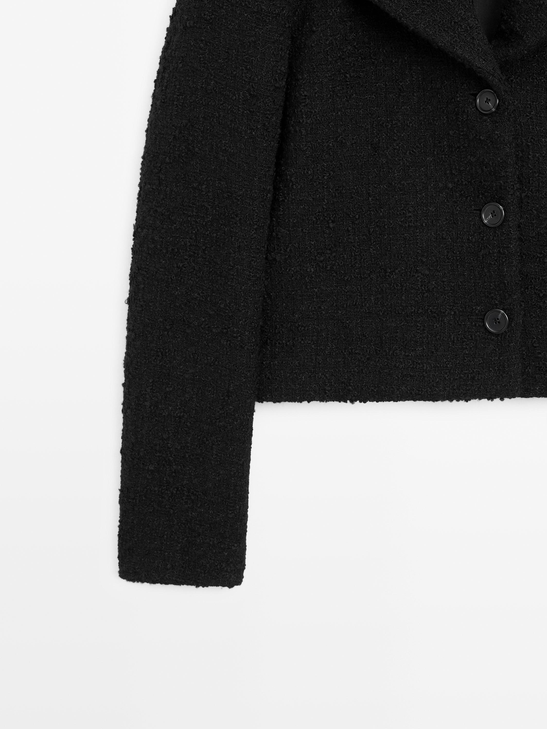 Short wool blend jacket with a sailor collar