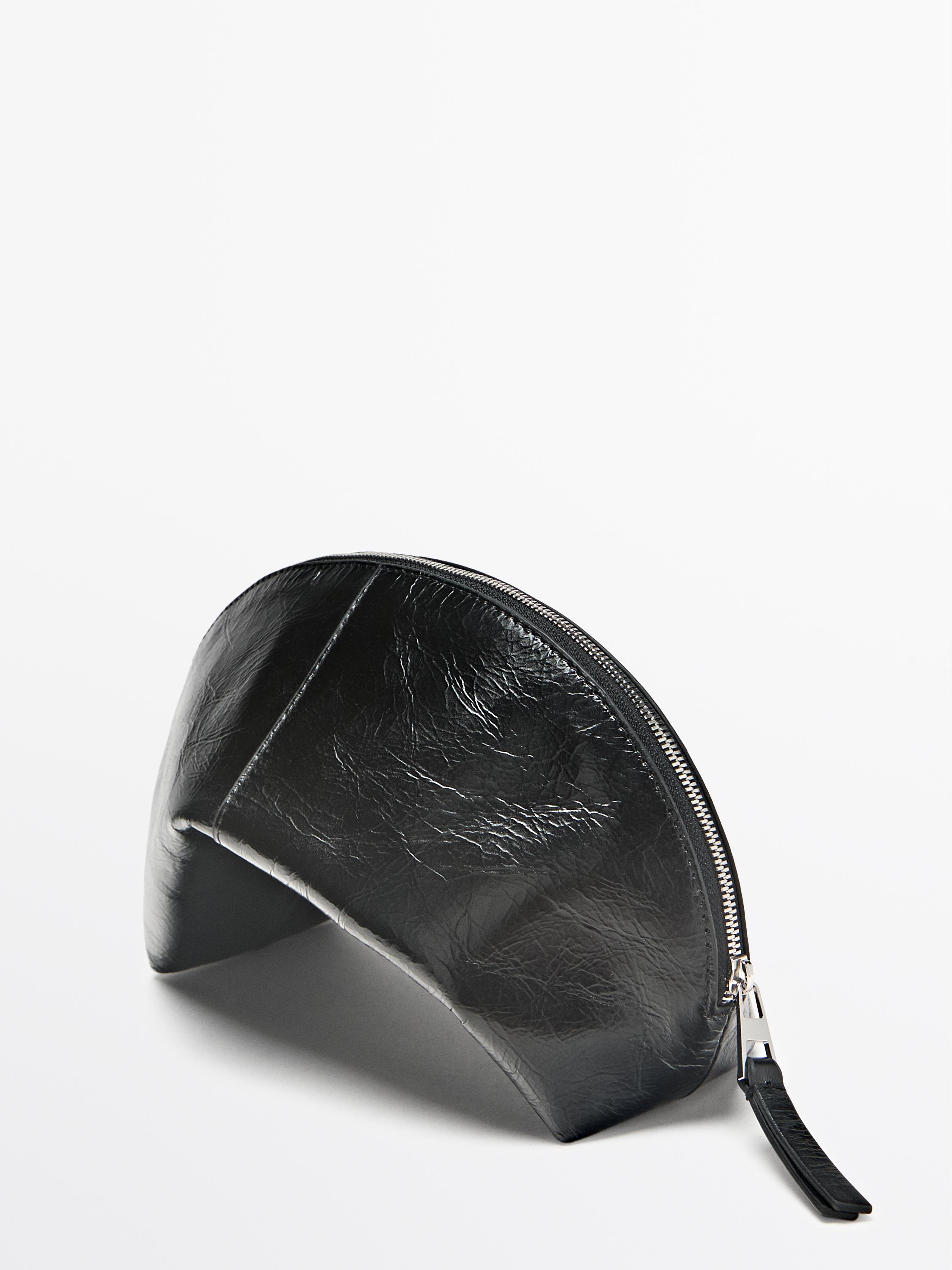 Nappa leather toiletry bag — BLACK