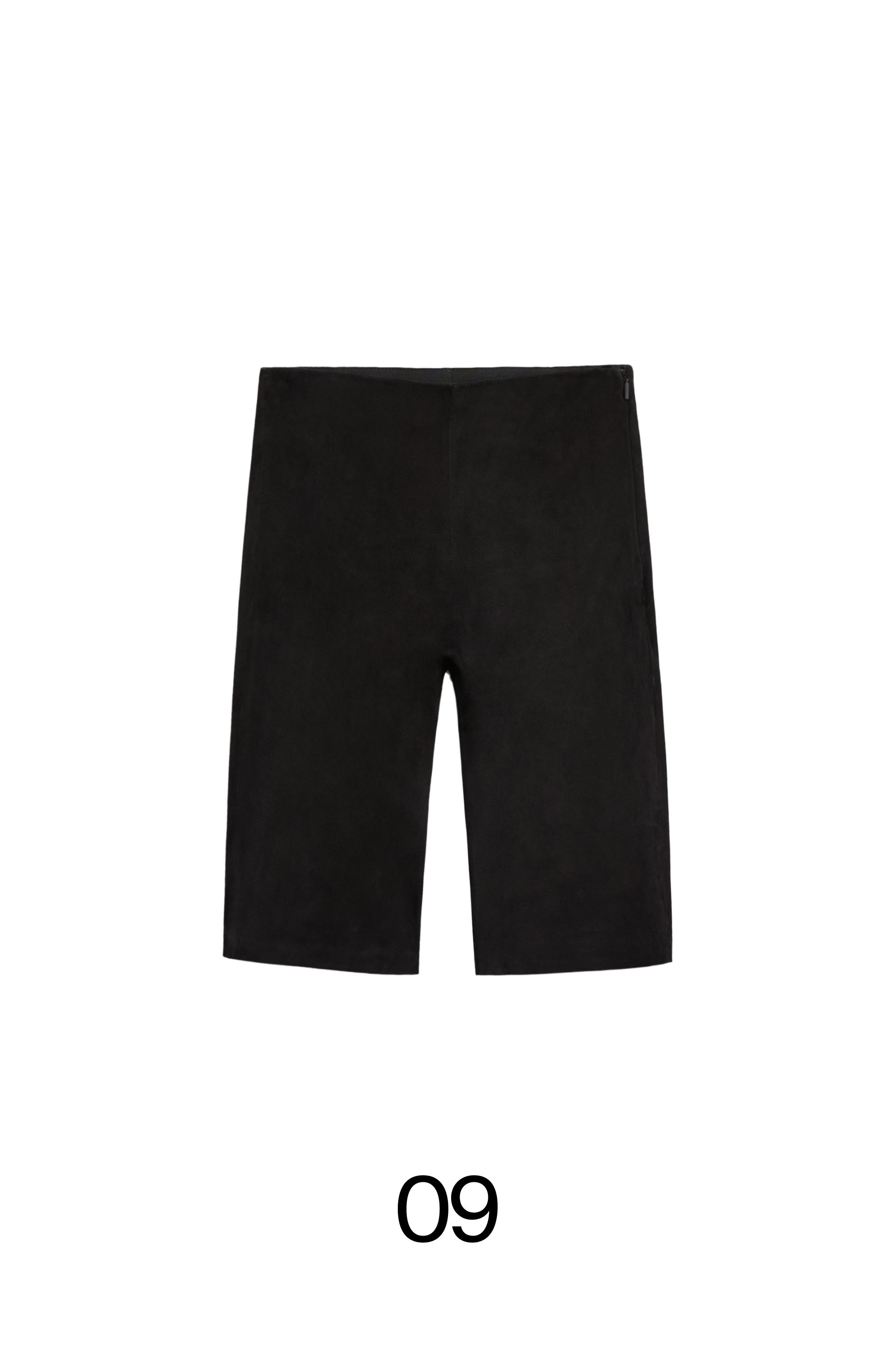 Suede leather cycling shorts — BLACK
