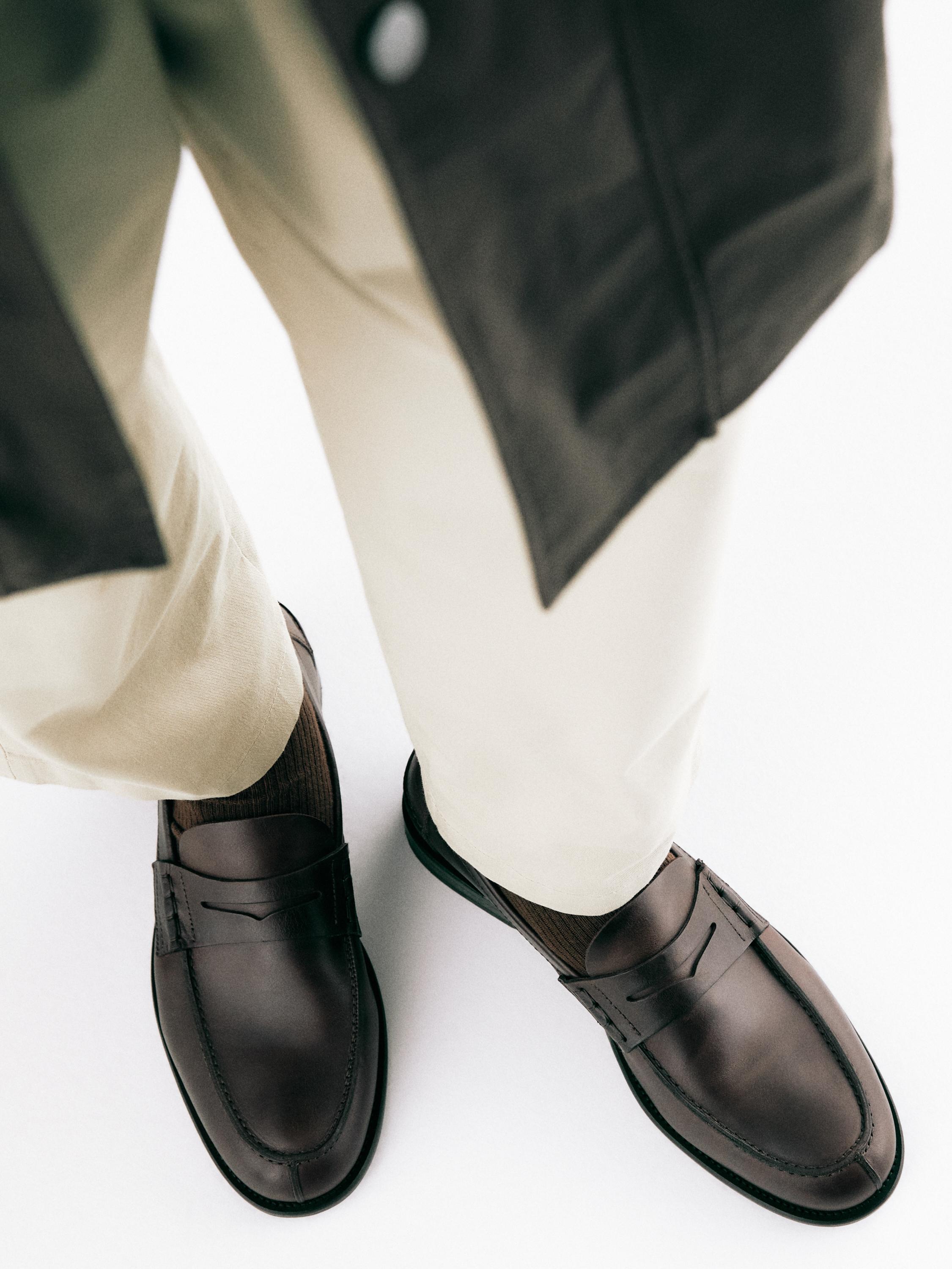 Leather loafers with penny strap — TAN