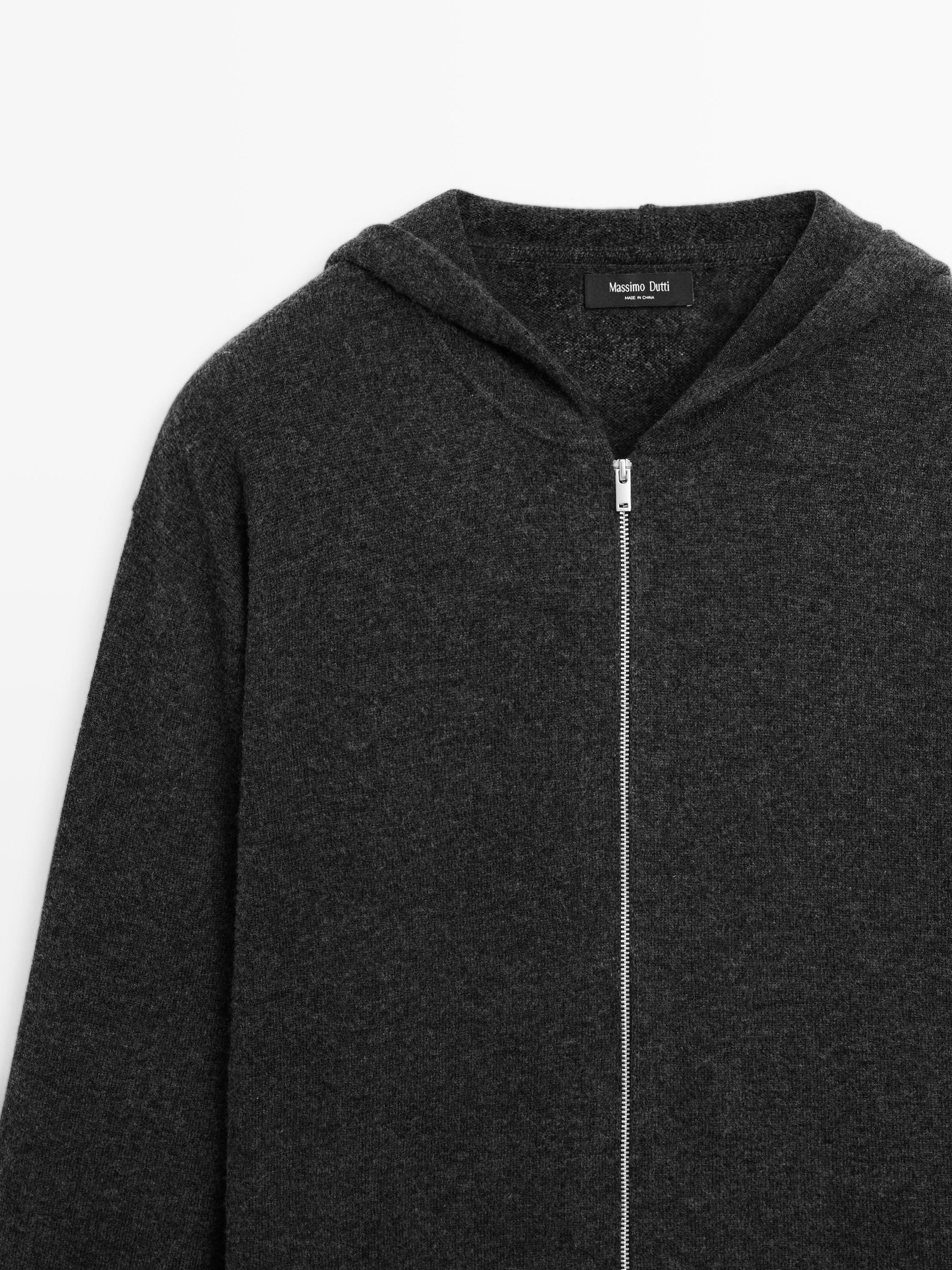 Zip-up knit cardigan with hood