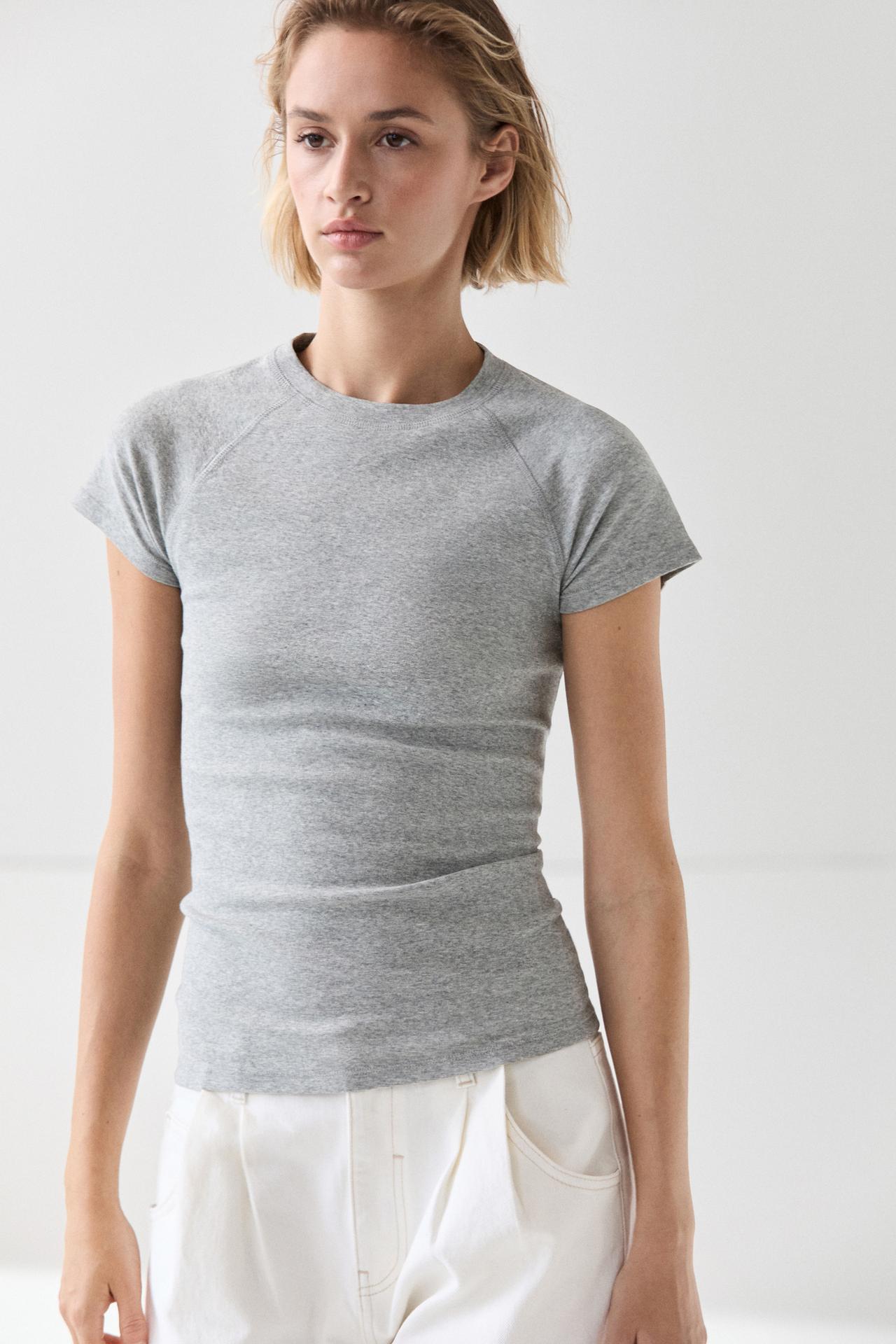 Short Sleeve Raglan T-Shirt — GREY