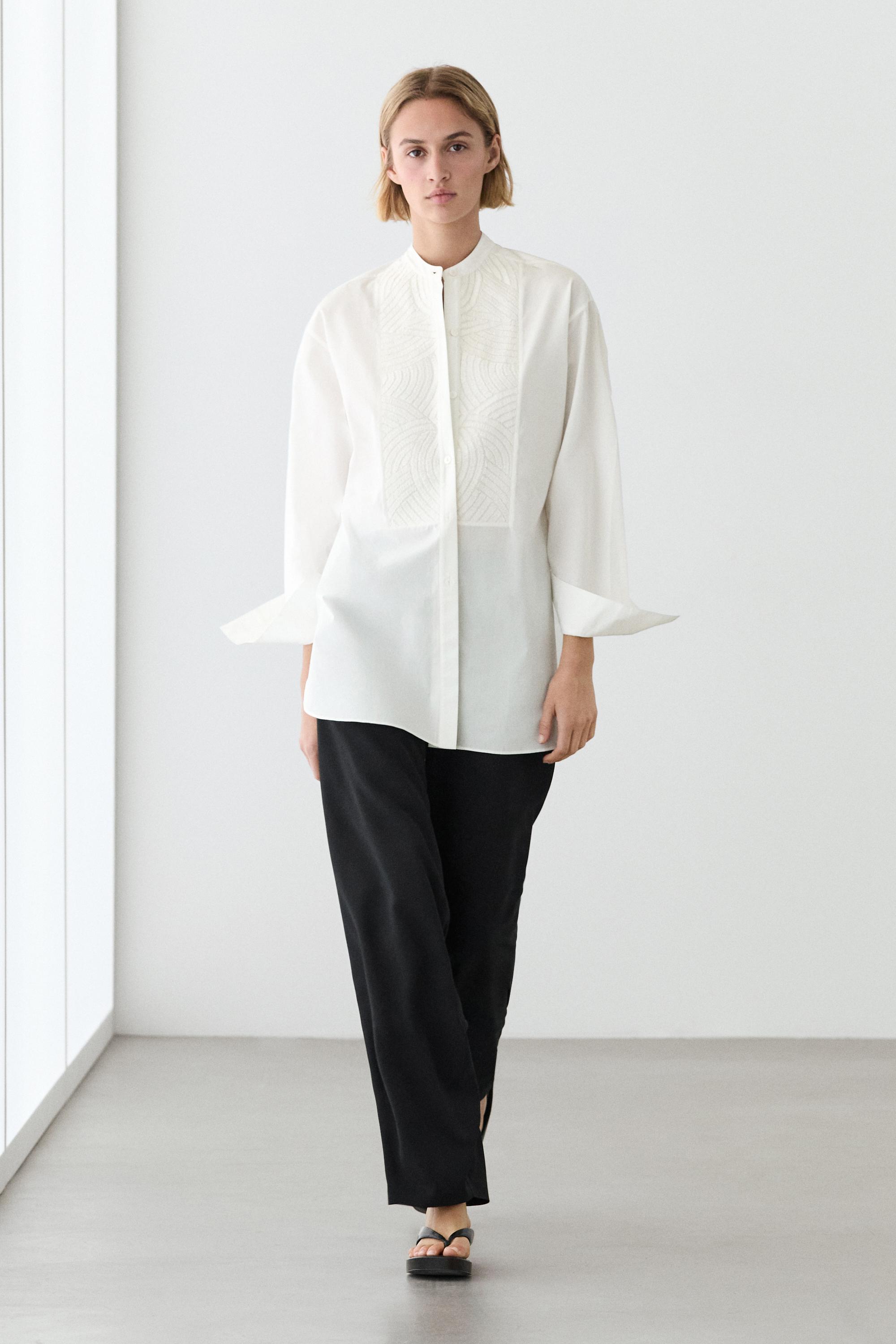 100% cotton poplin shirt with embroidered bib
