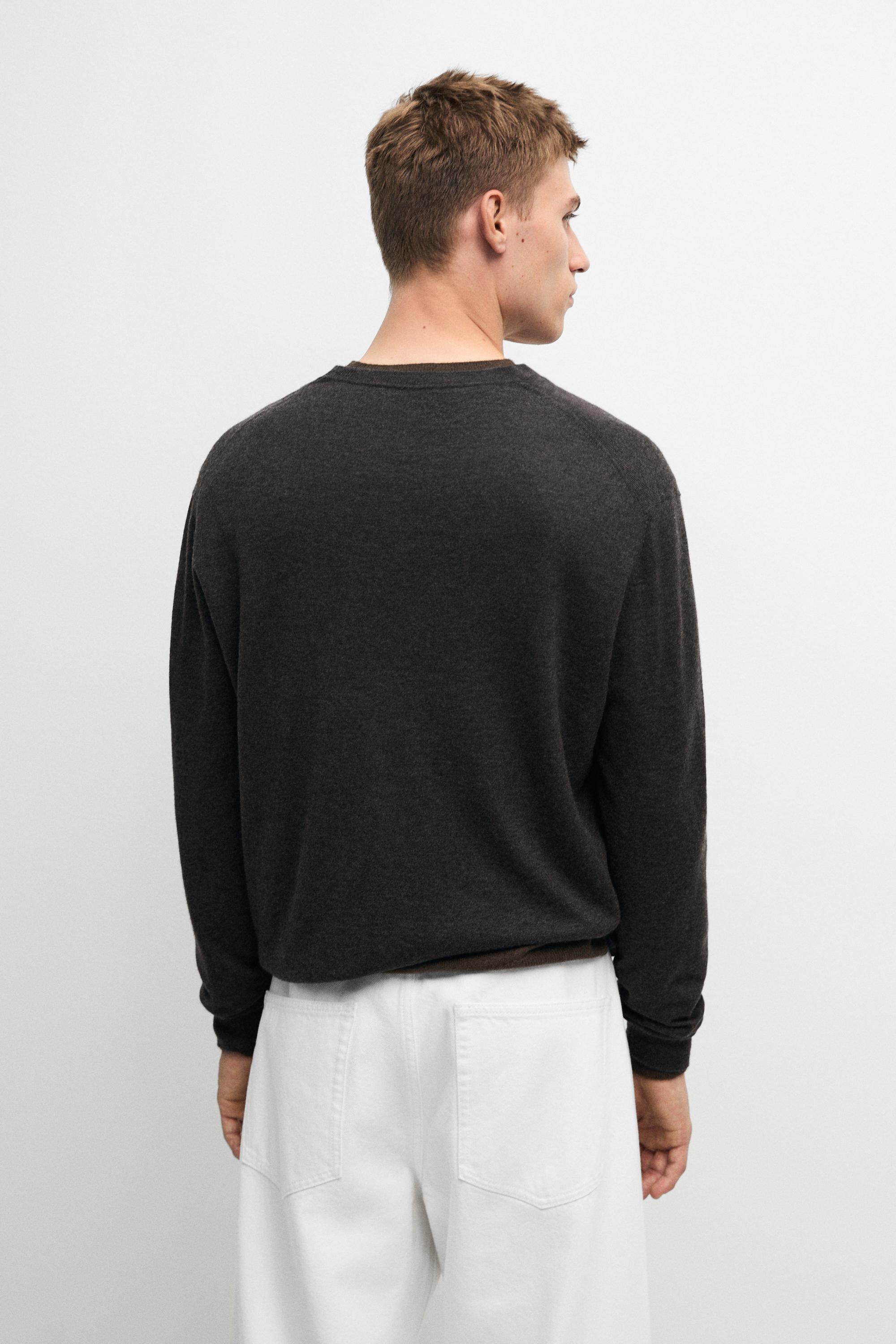 Knit 100% cashmere round neck sweater — CHARCOAL