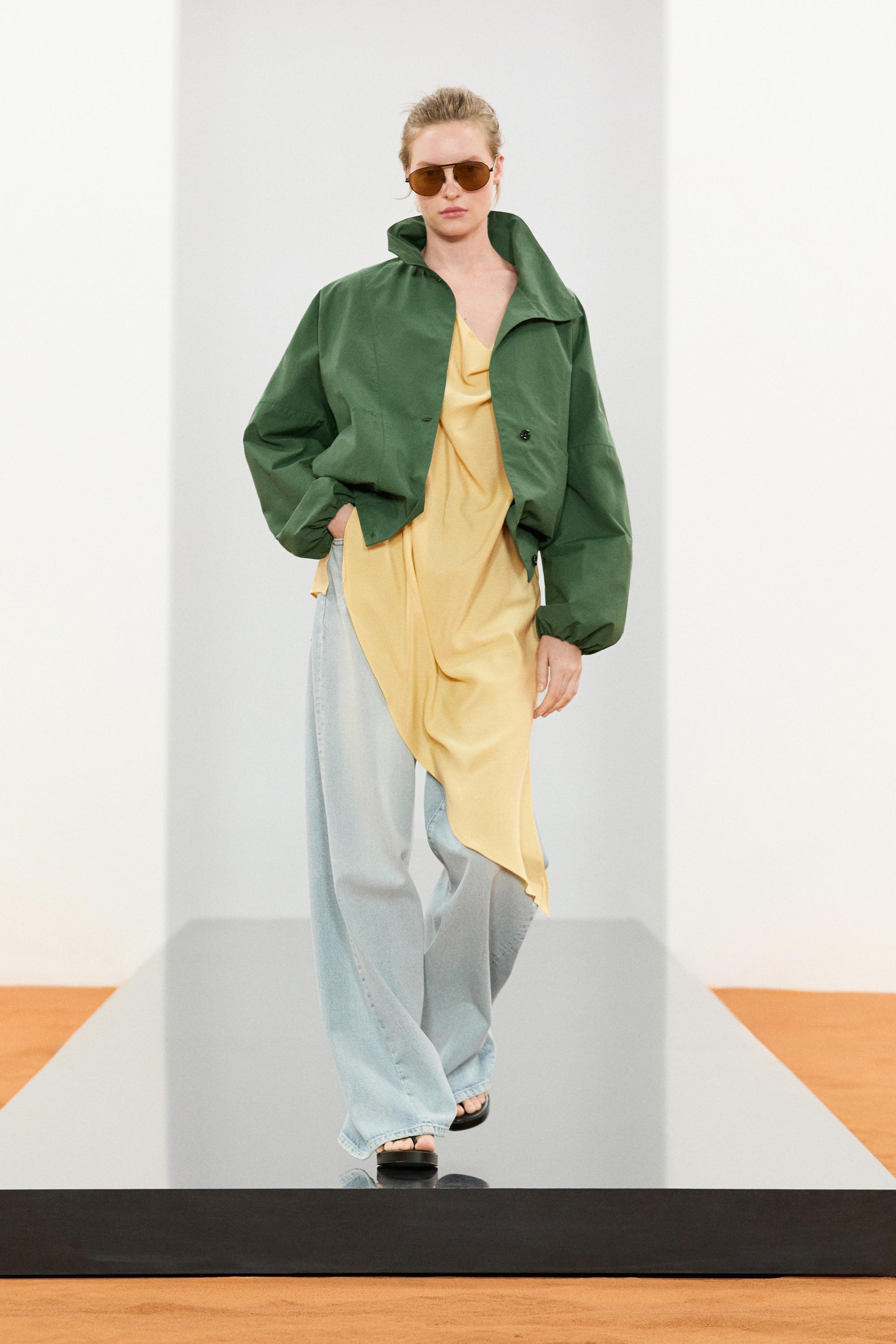 Chaqueta bomber abullonada