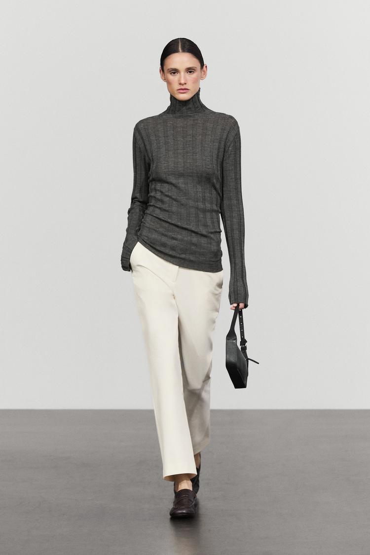 Ribbed high neck knit sweater — MEDIUM GREY