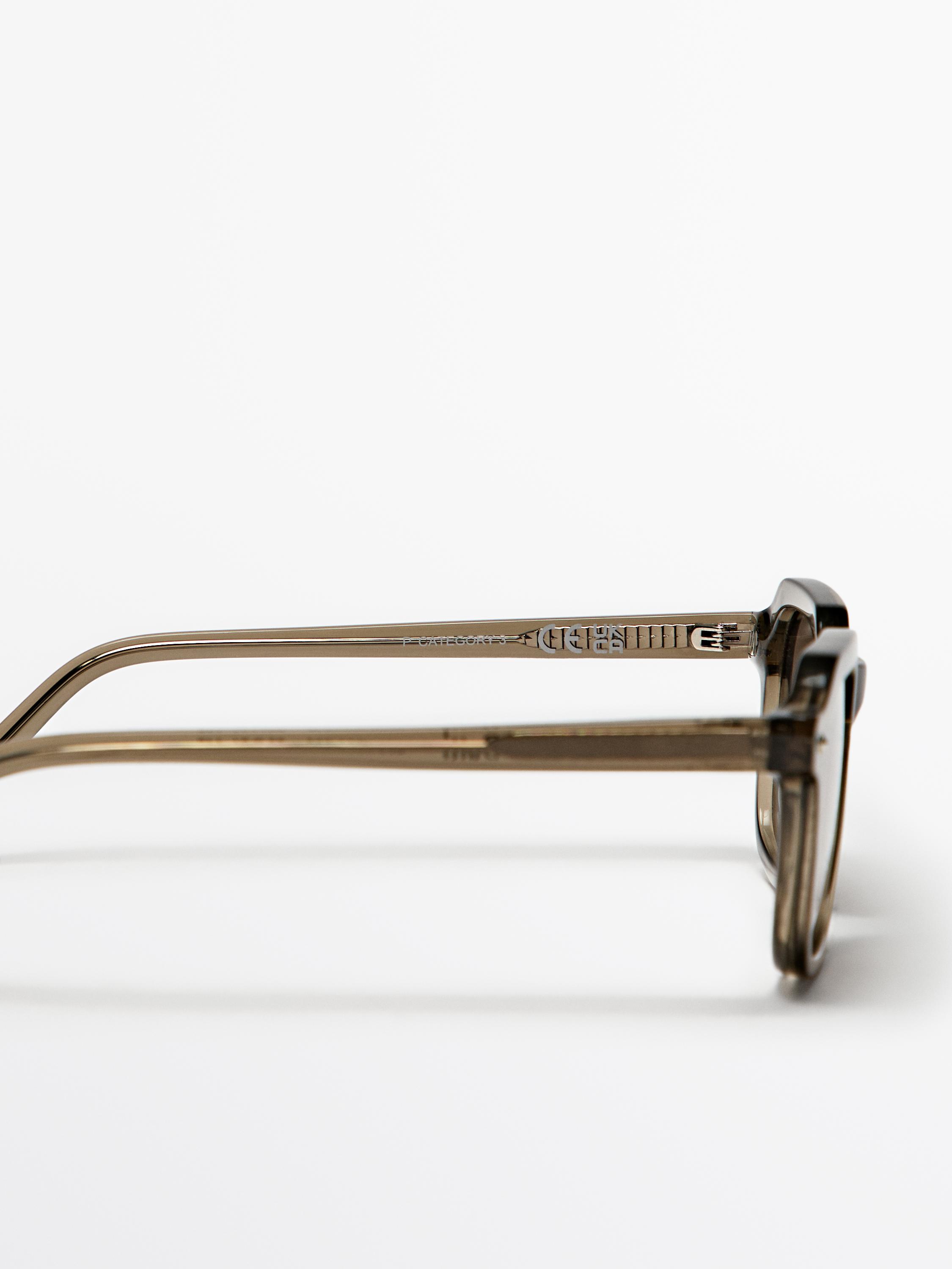 Square sunglasses — PALE GREEN