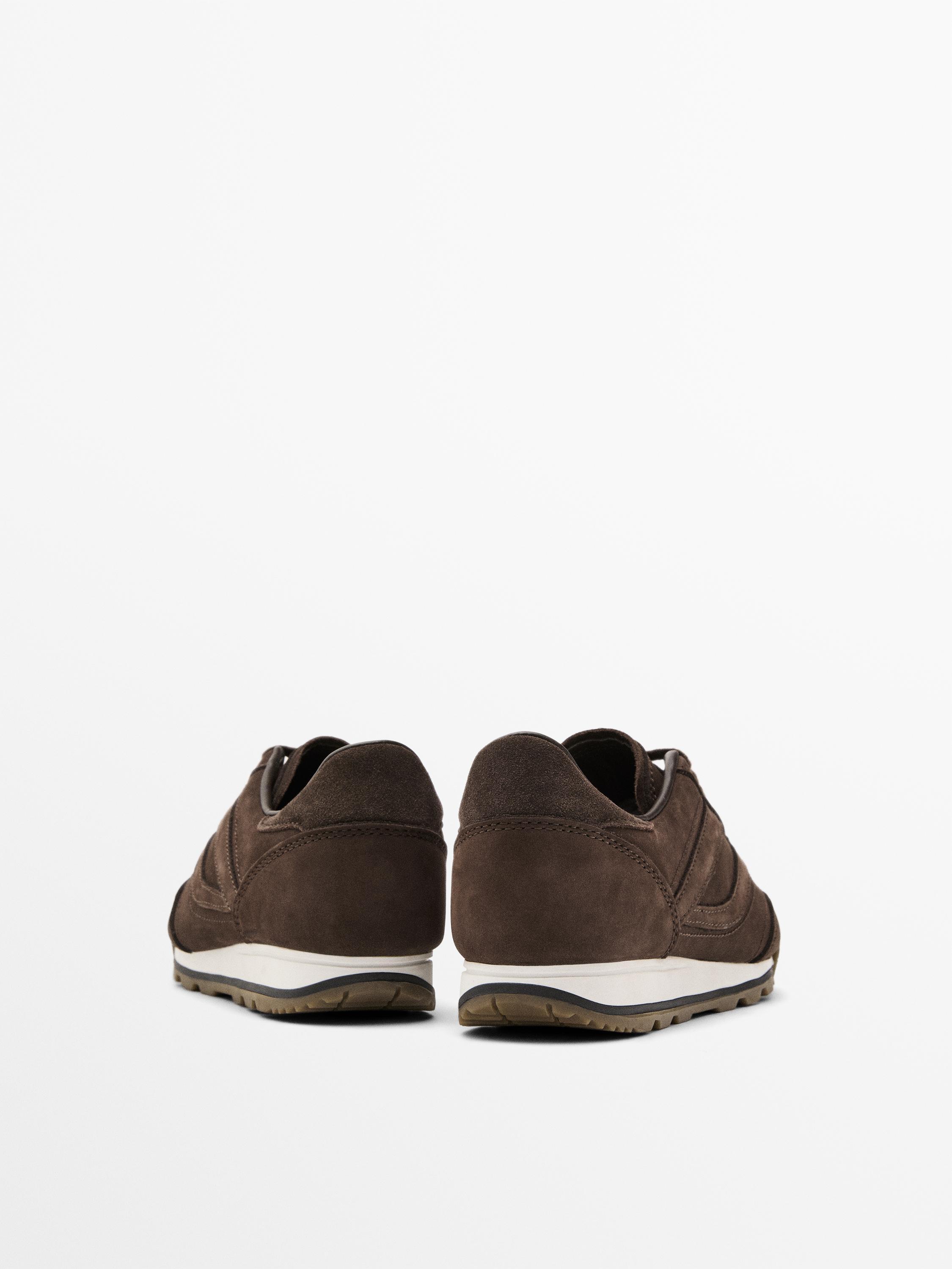 Sneakers in pelle a tinta unita