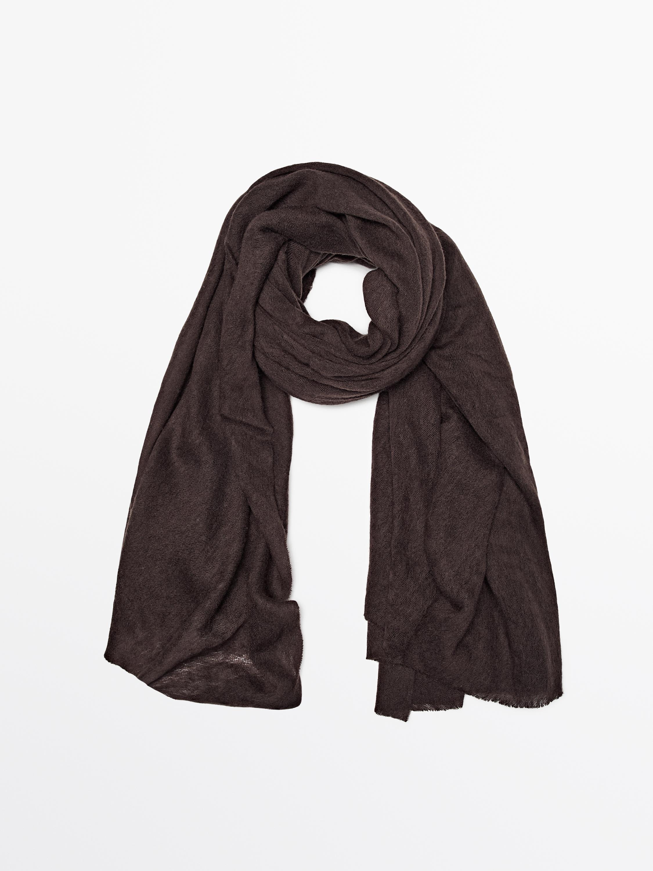 100% cashmere scarf