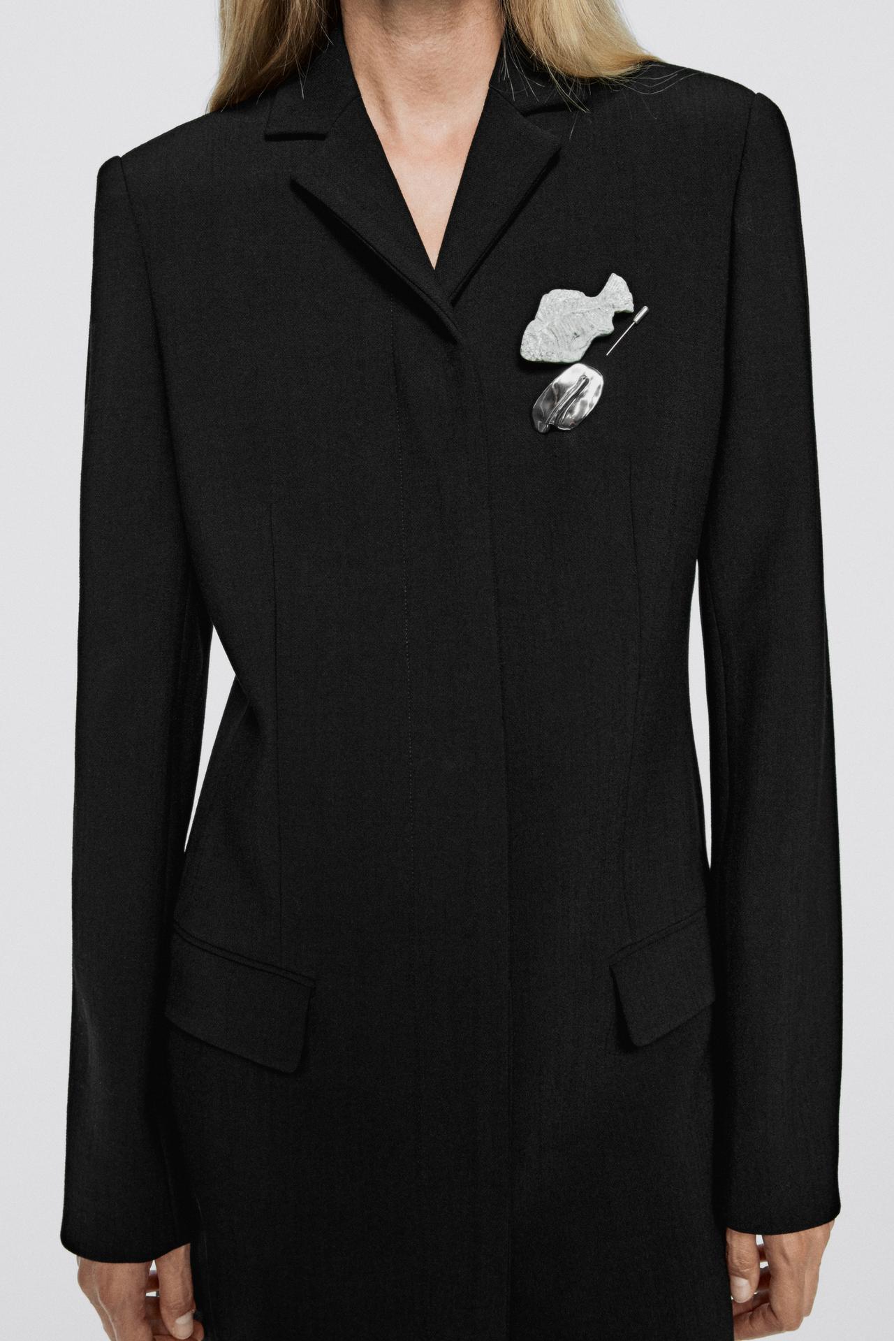 Fitted long coat - LIMITED EDITION — BLACK
