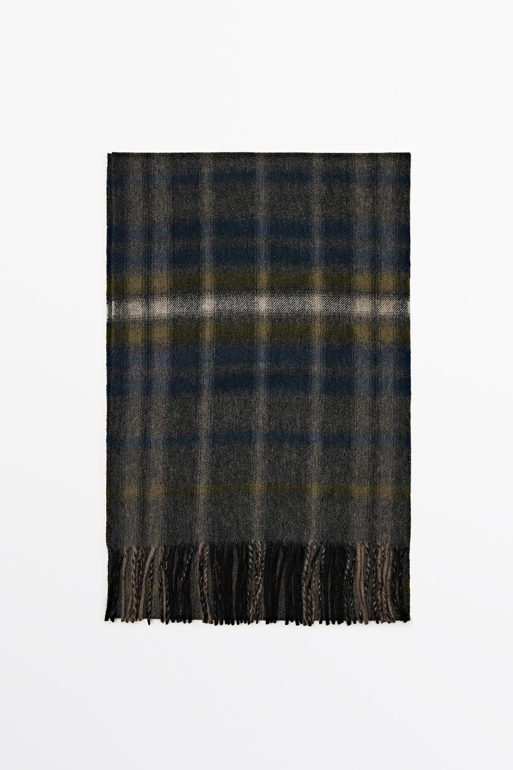 100% cashmere checked scarf