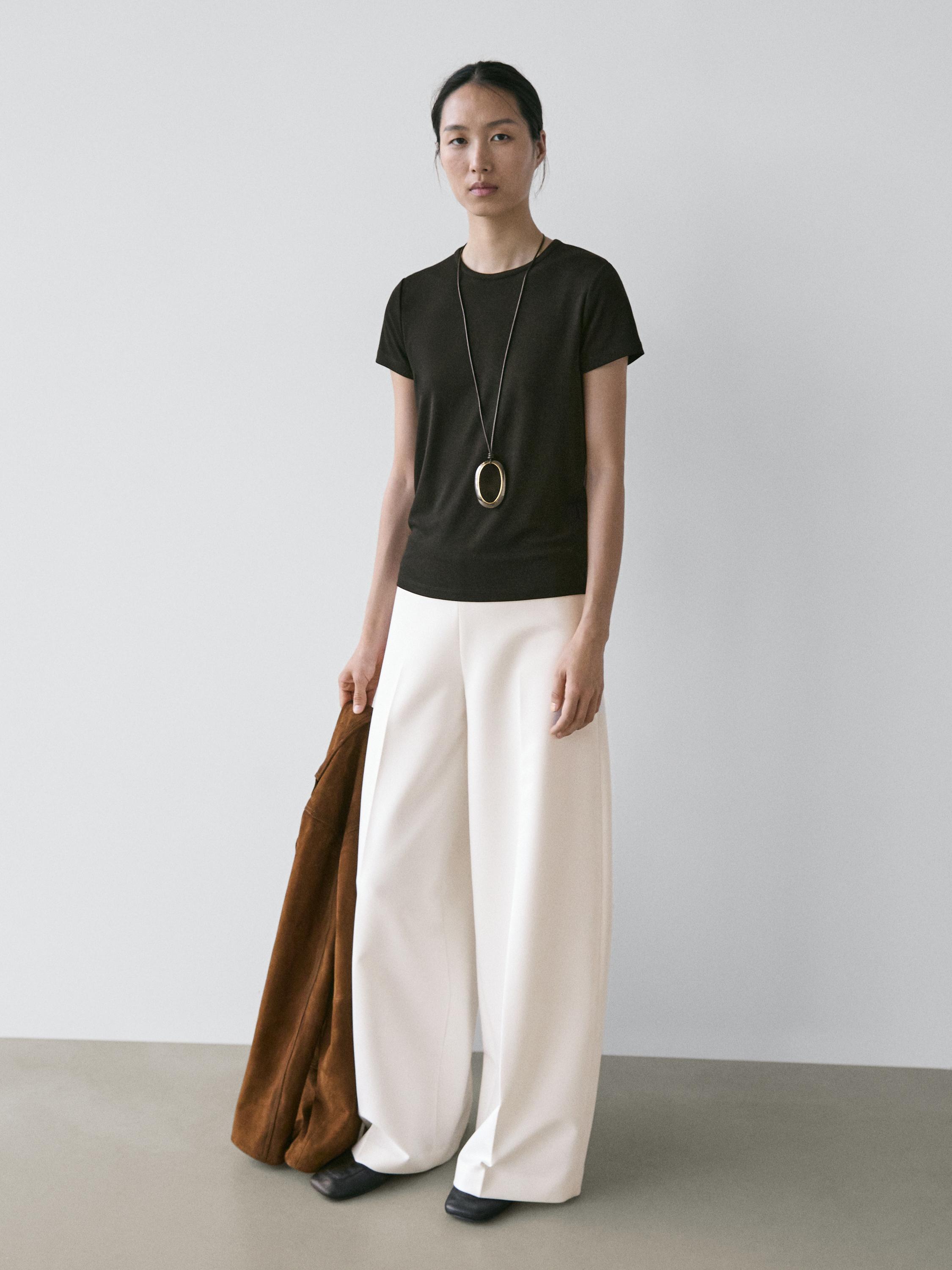 Lyocell blend short sleeve T-shirt — BLACK