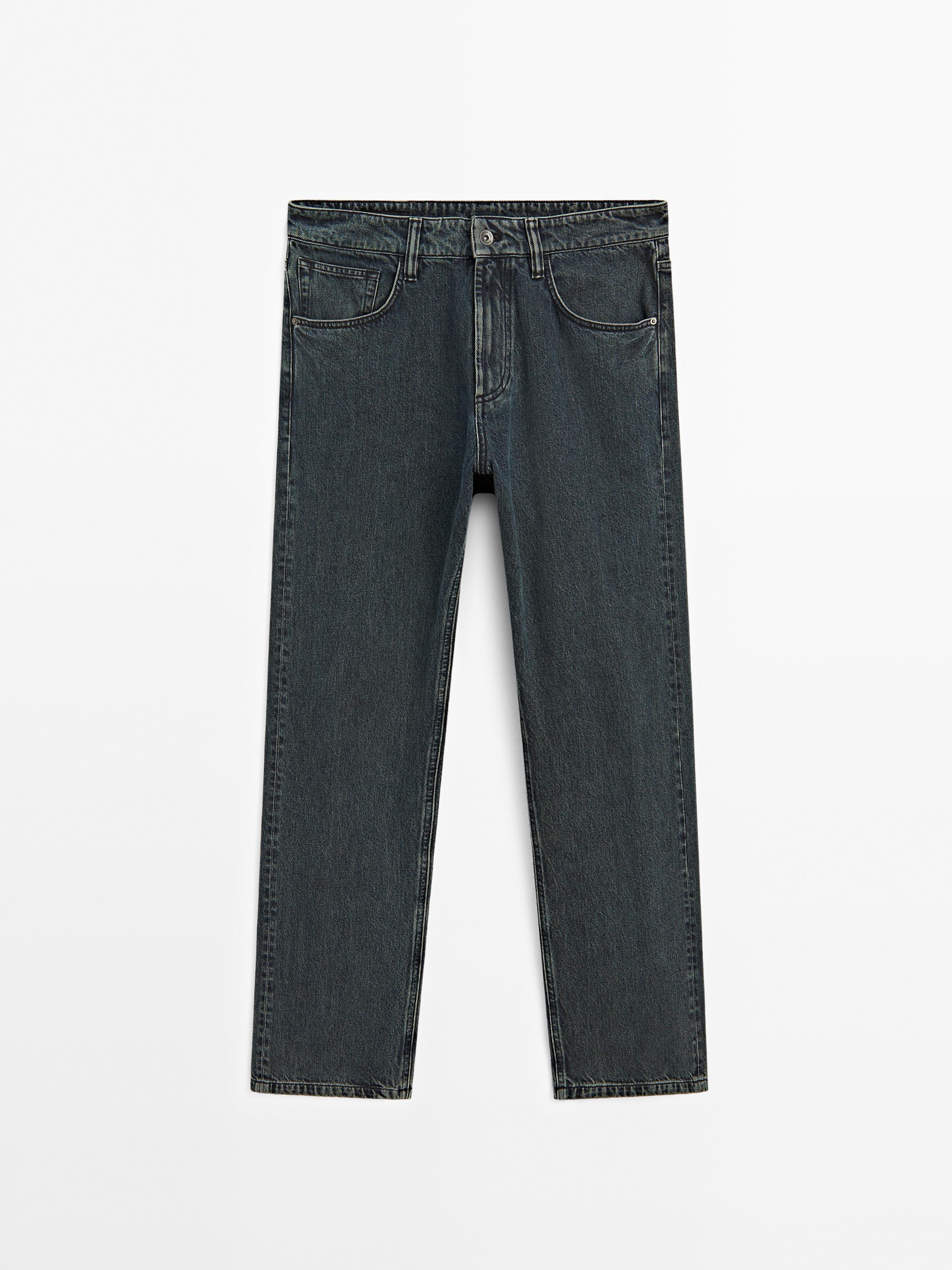 Wide-leg jeans