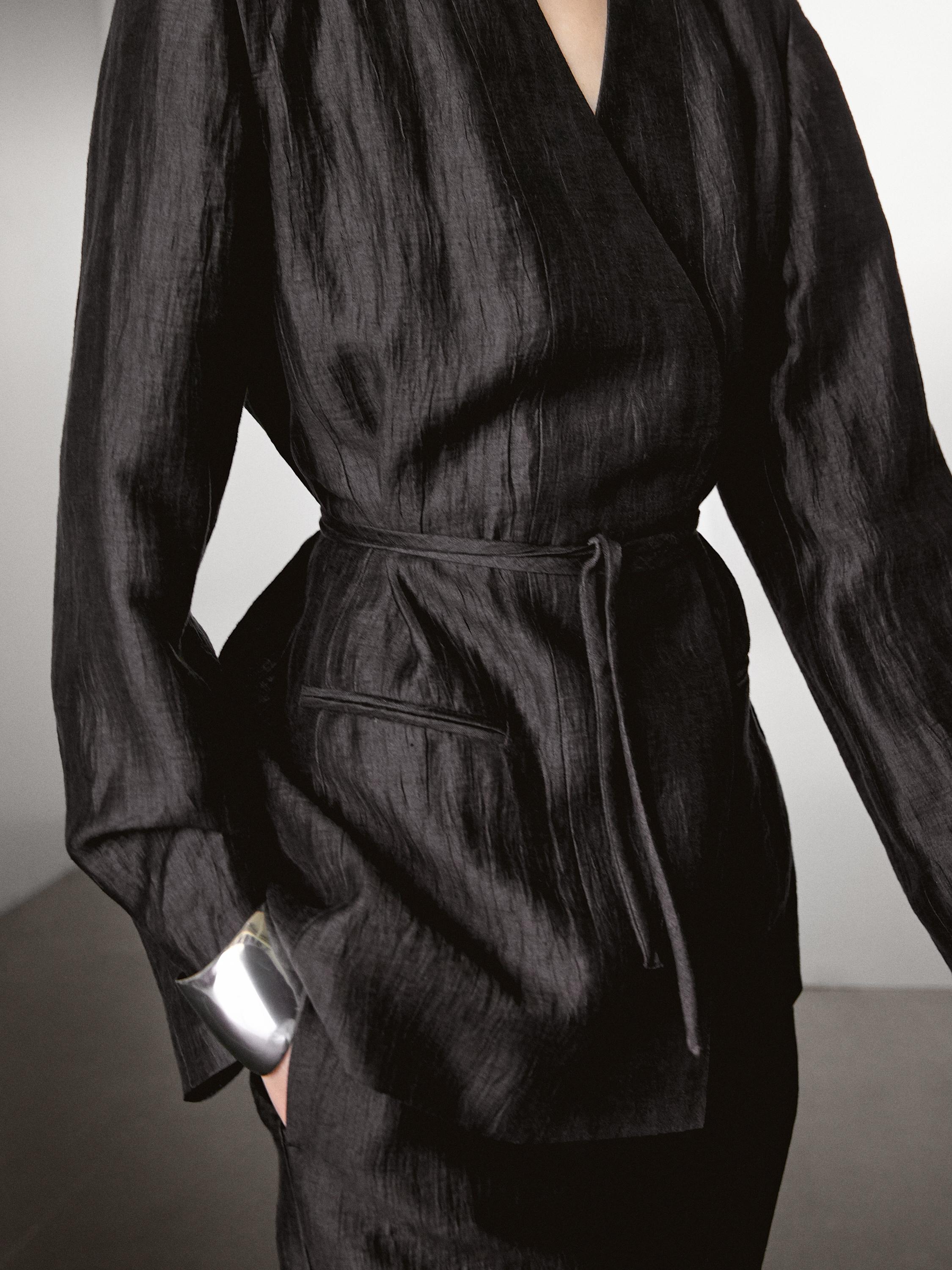 Kimono con allacciatura in misto lino