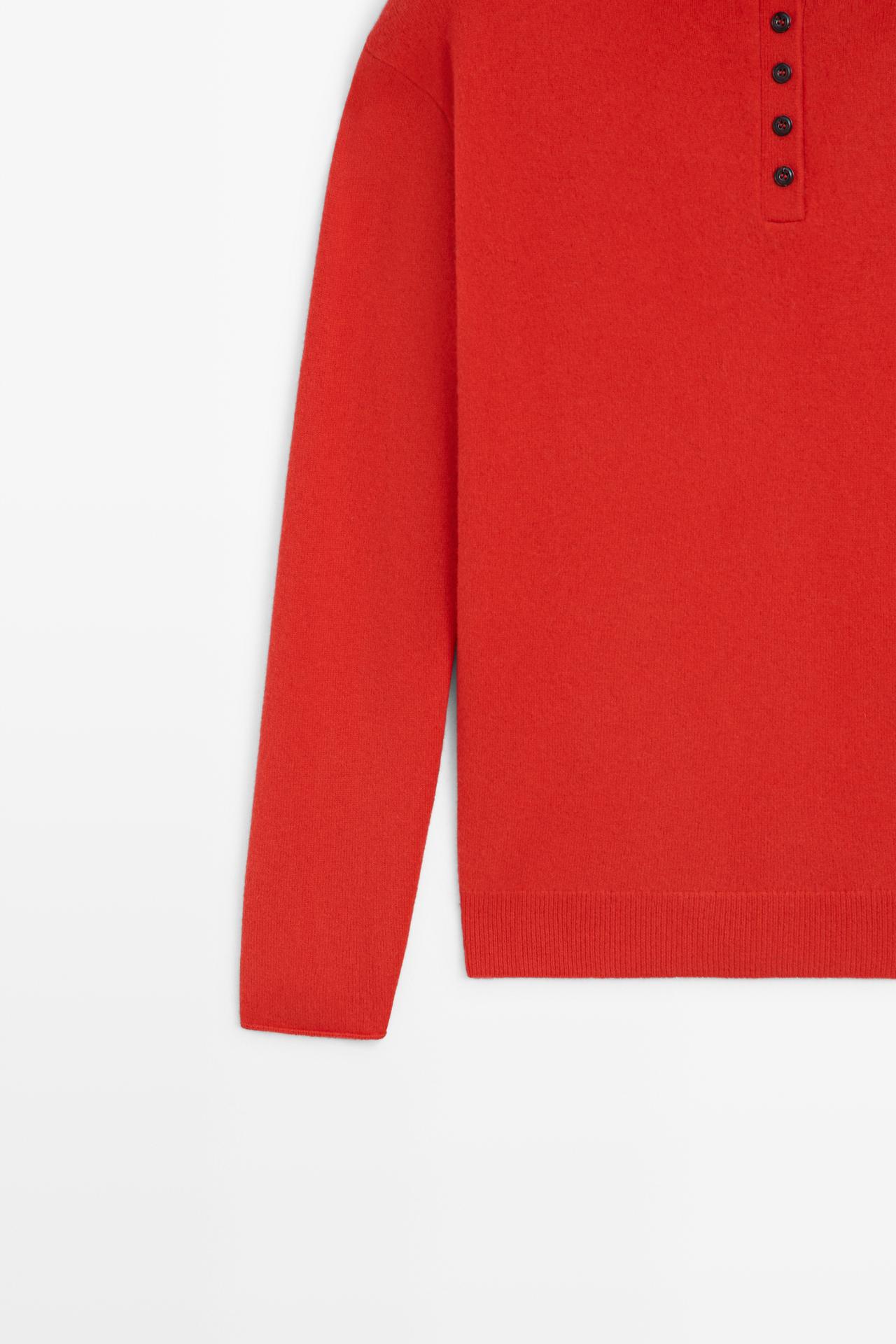 Hooded knit sweater with button detail — RED