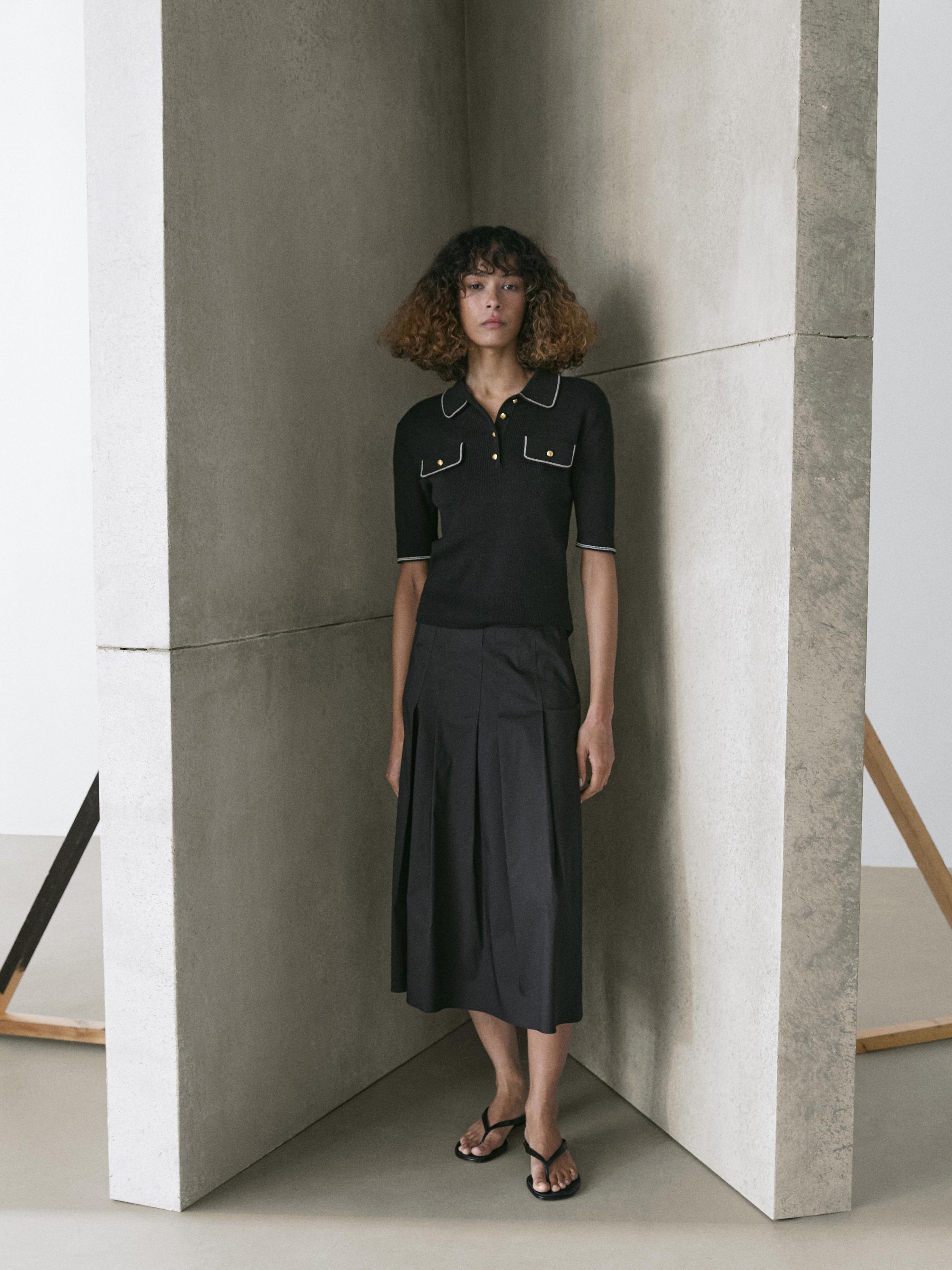 Cotton knit polo shirt with contrast detail — BLACK