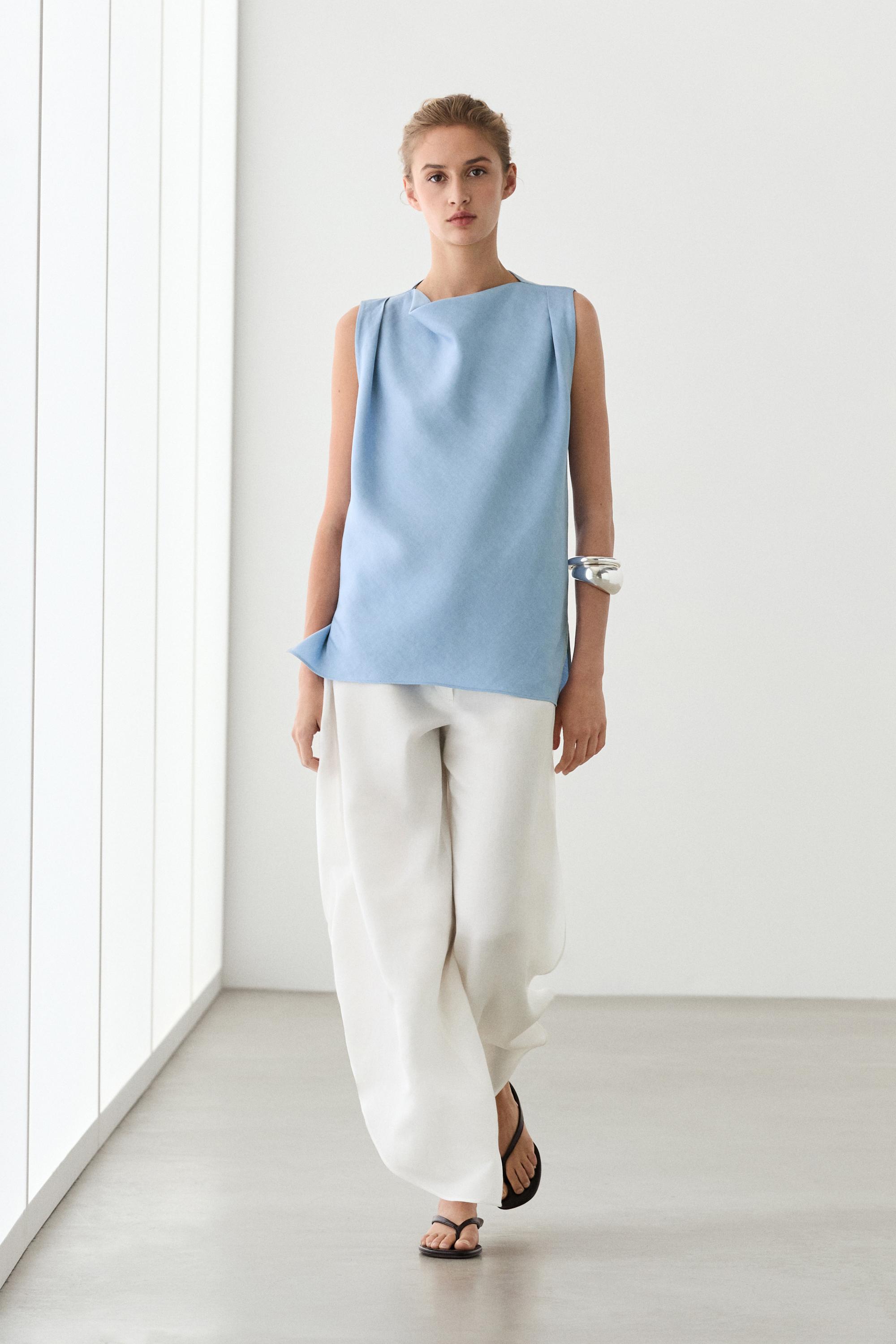 Top Morbido Con Pieghe In Misto Lino - Celeste - M - Massimo Dutti - Female-image