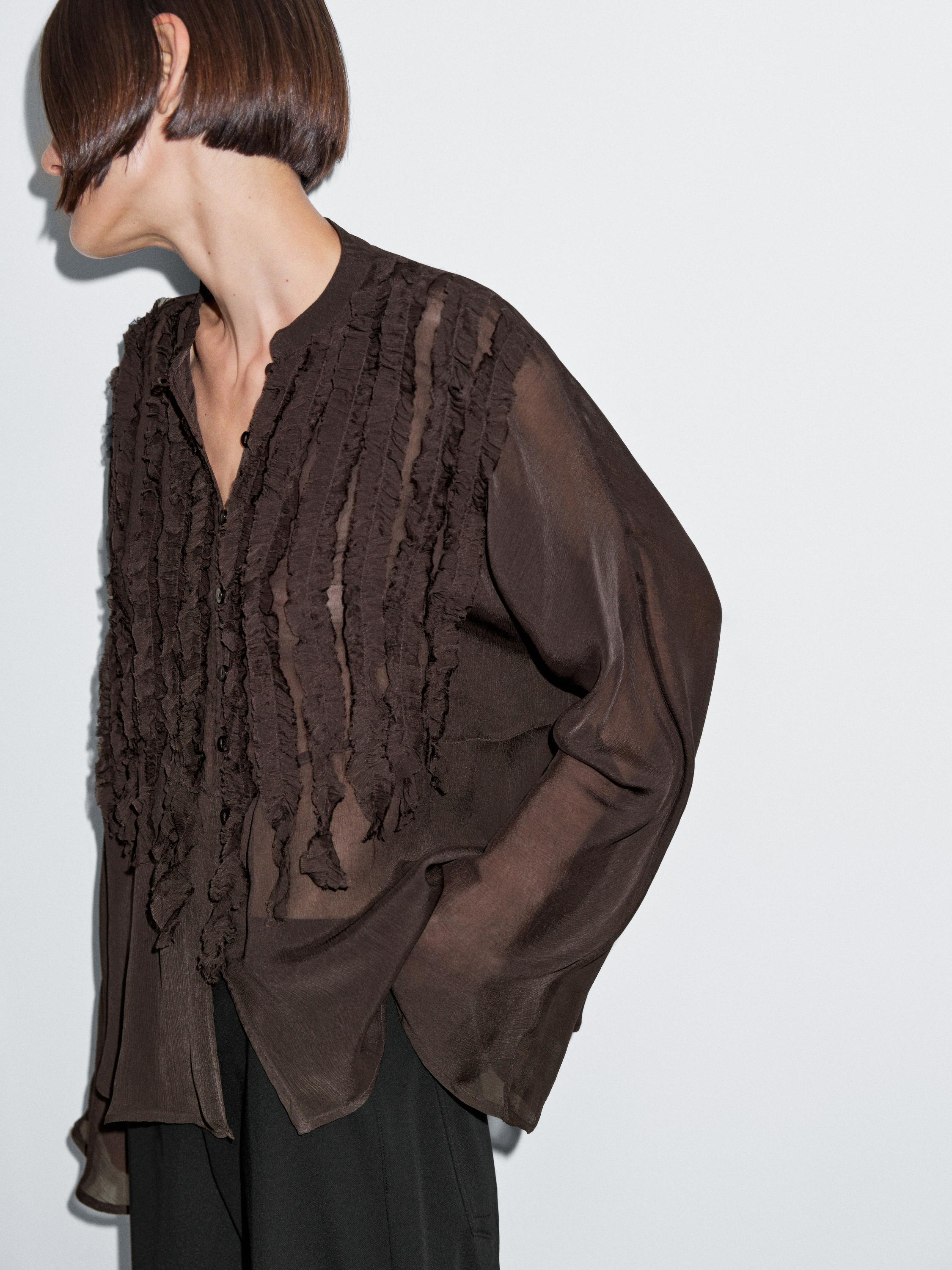 Fließendes Hemd mit Brustteil und Volants